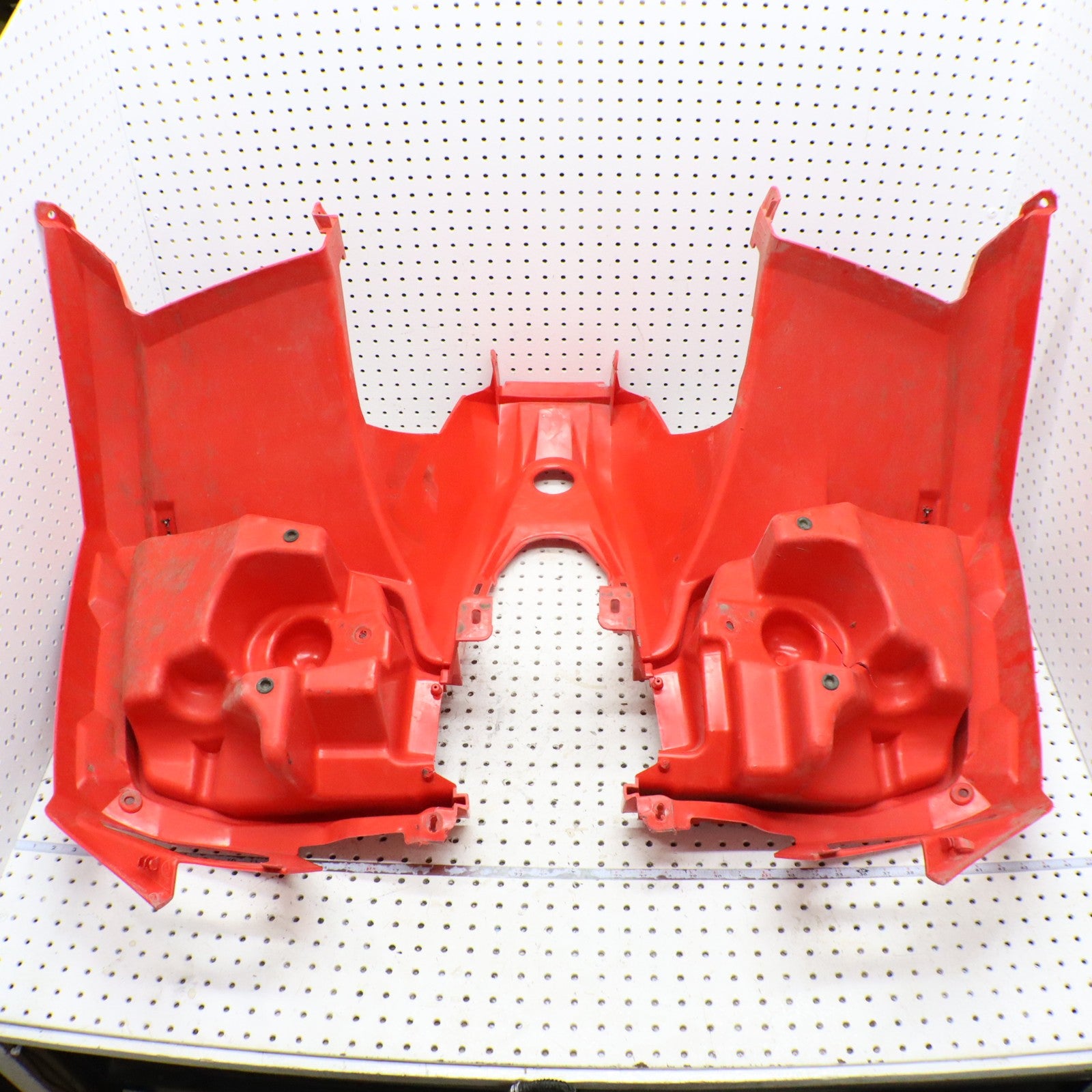 2014 Polaris Sportsman 570 Front Fender 2634162-293; 2636420-293 INDY RED