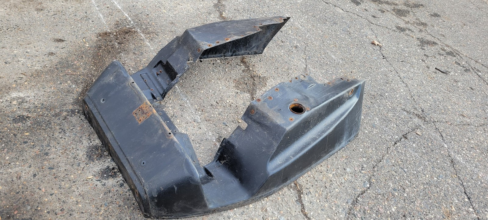 1995 Polaris Xcr 600 Bellypan  5410930-067 LOCAL PICKUP 