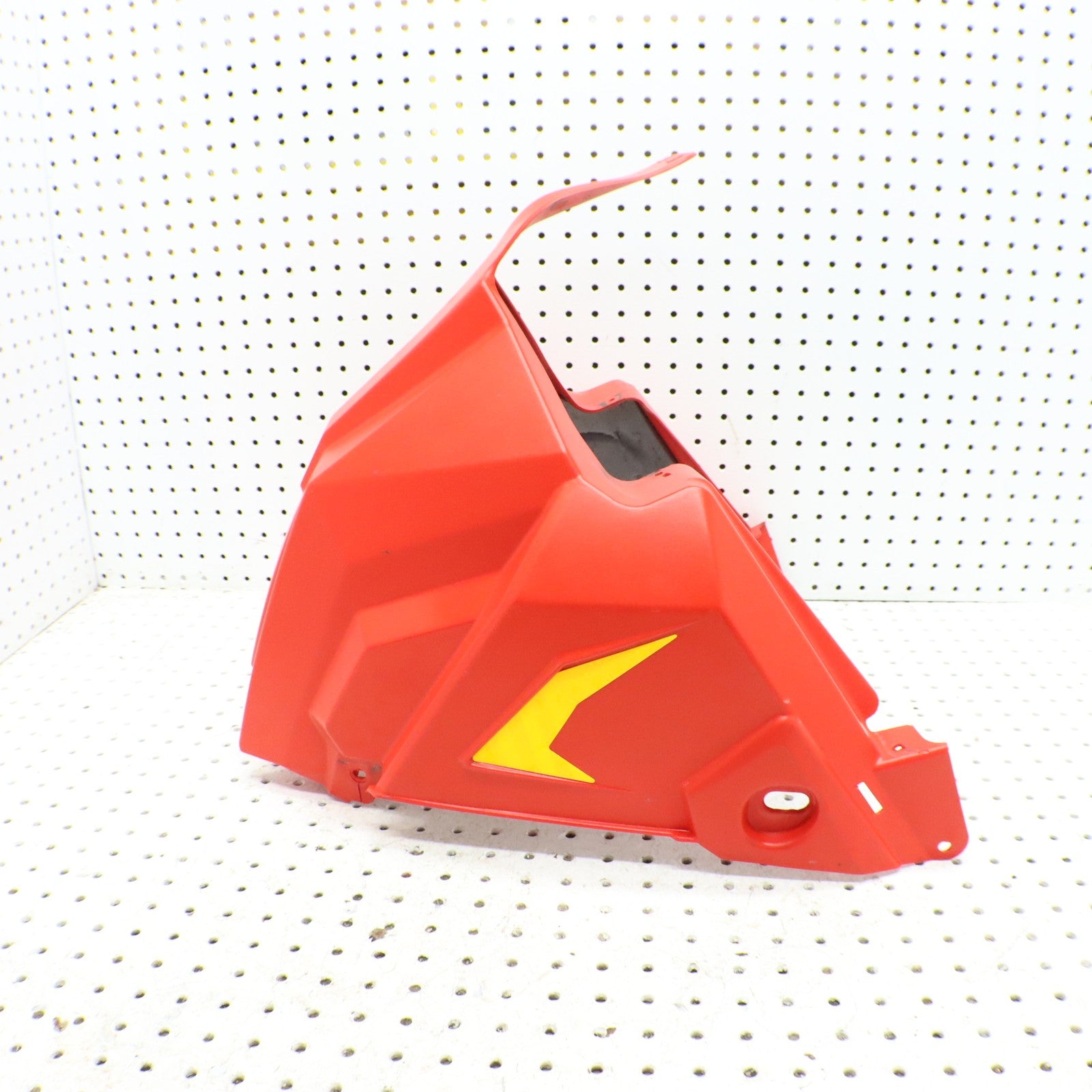 2016 Polaris Rush 800 Nosepan Nose Pan RED 2635745-293; 2640175-293