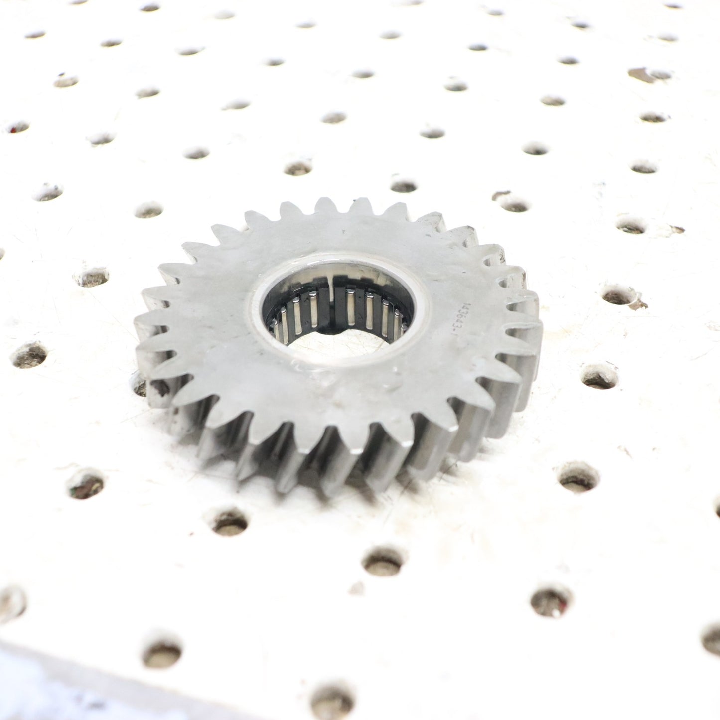 2004 Polaris Sportsman 500 Transmission Gearcase Gear 28T 3234068