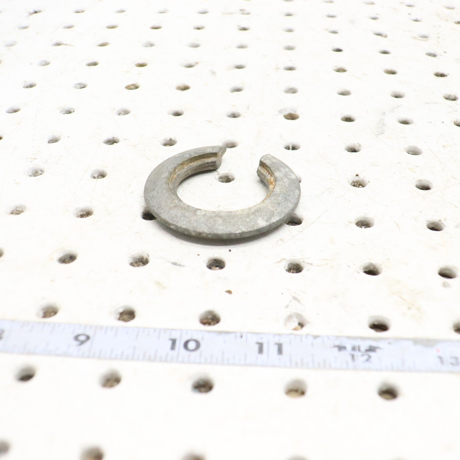 2007 Polaris Iq 600 Shock Spring Retainer 5630580; 5020618