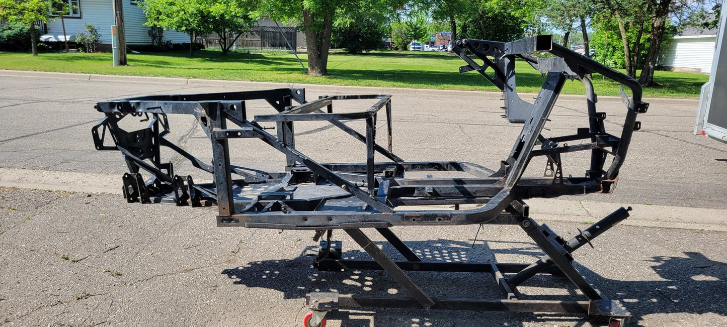 2013 Polaris Ranger Xp 900 Frame Chassis 1019460-458