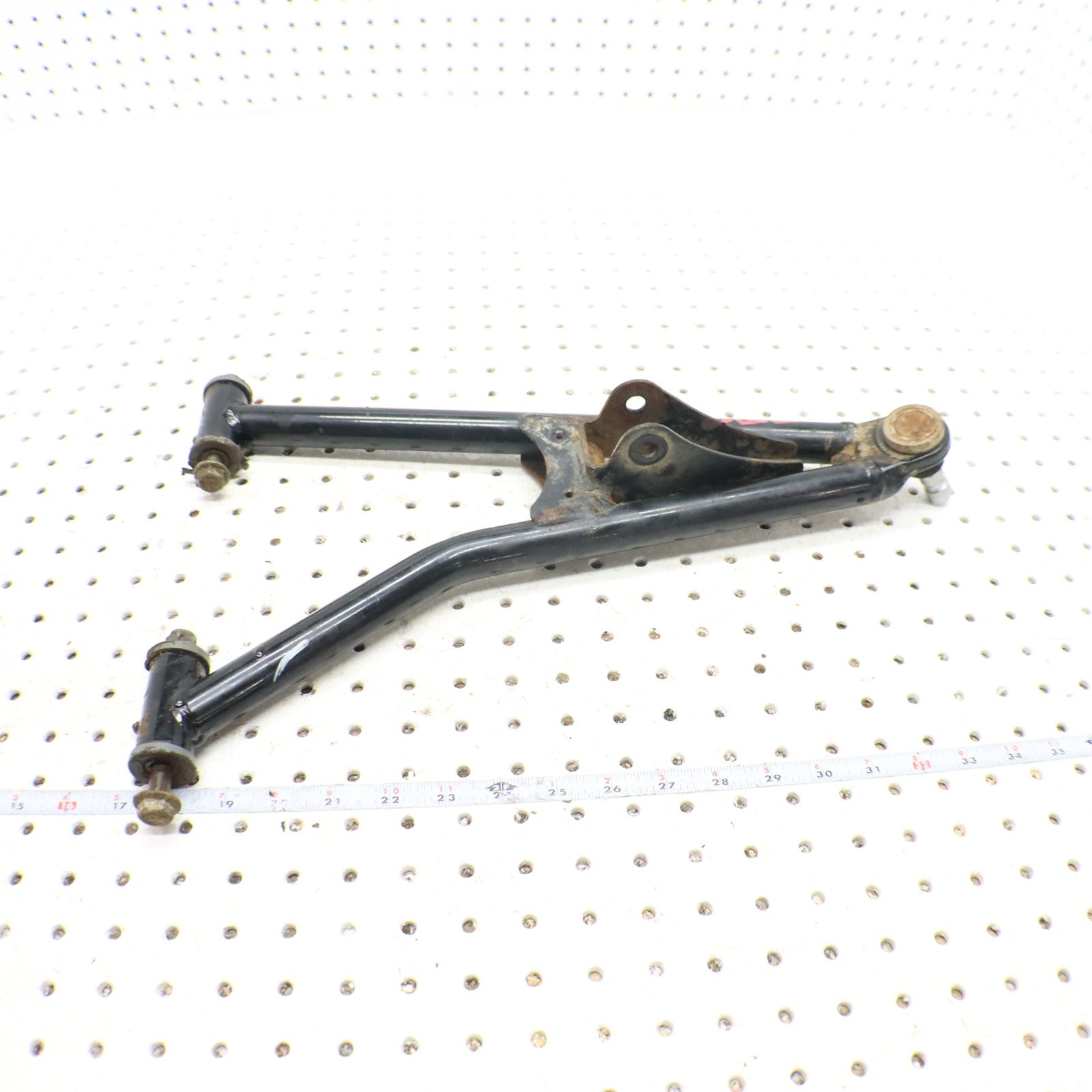 2009 Polaris Sportsman Xp 850 Front Upper Right Control Arm 1017261-067 1025618