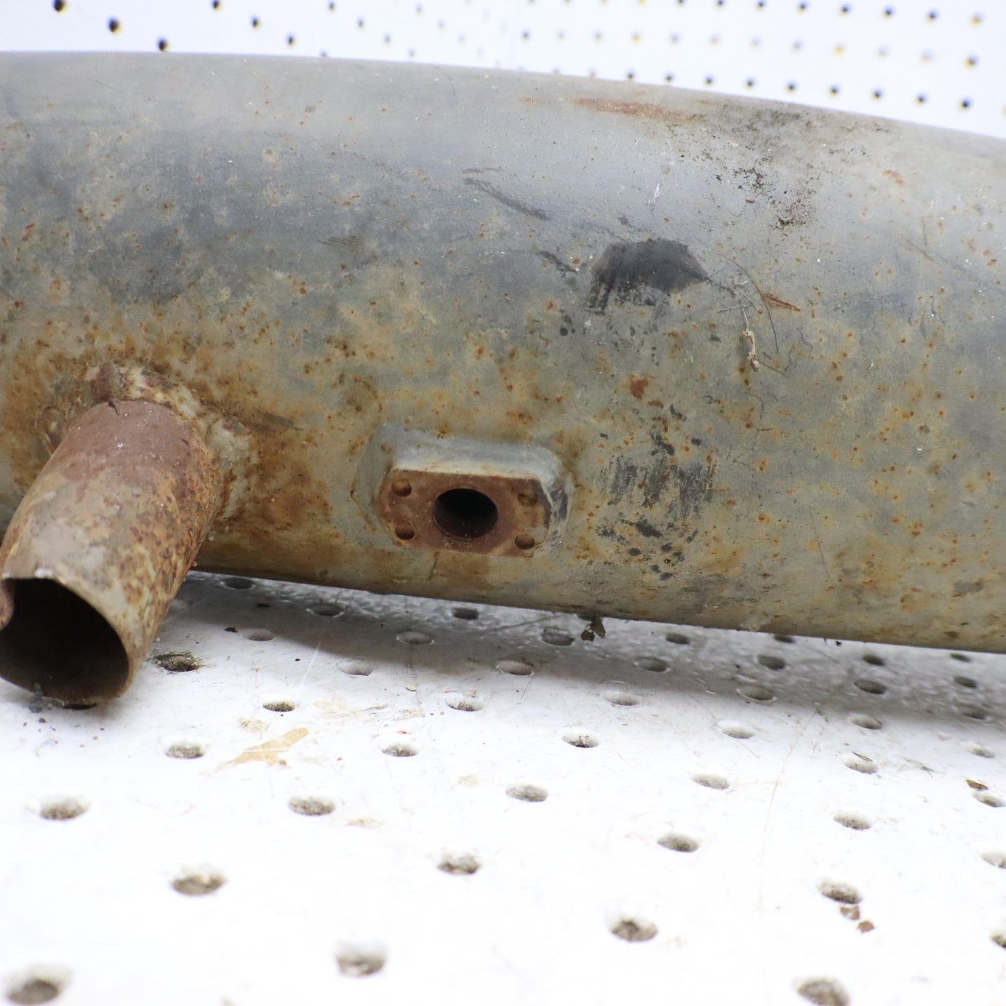 1998 Polaris Xplorer 400l Exhaust Muffler 1260702-029