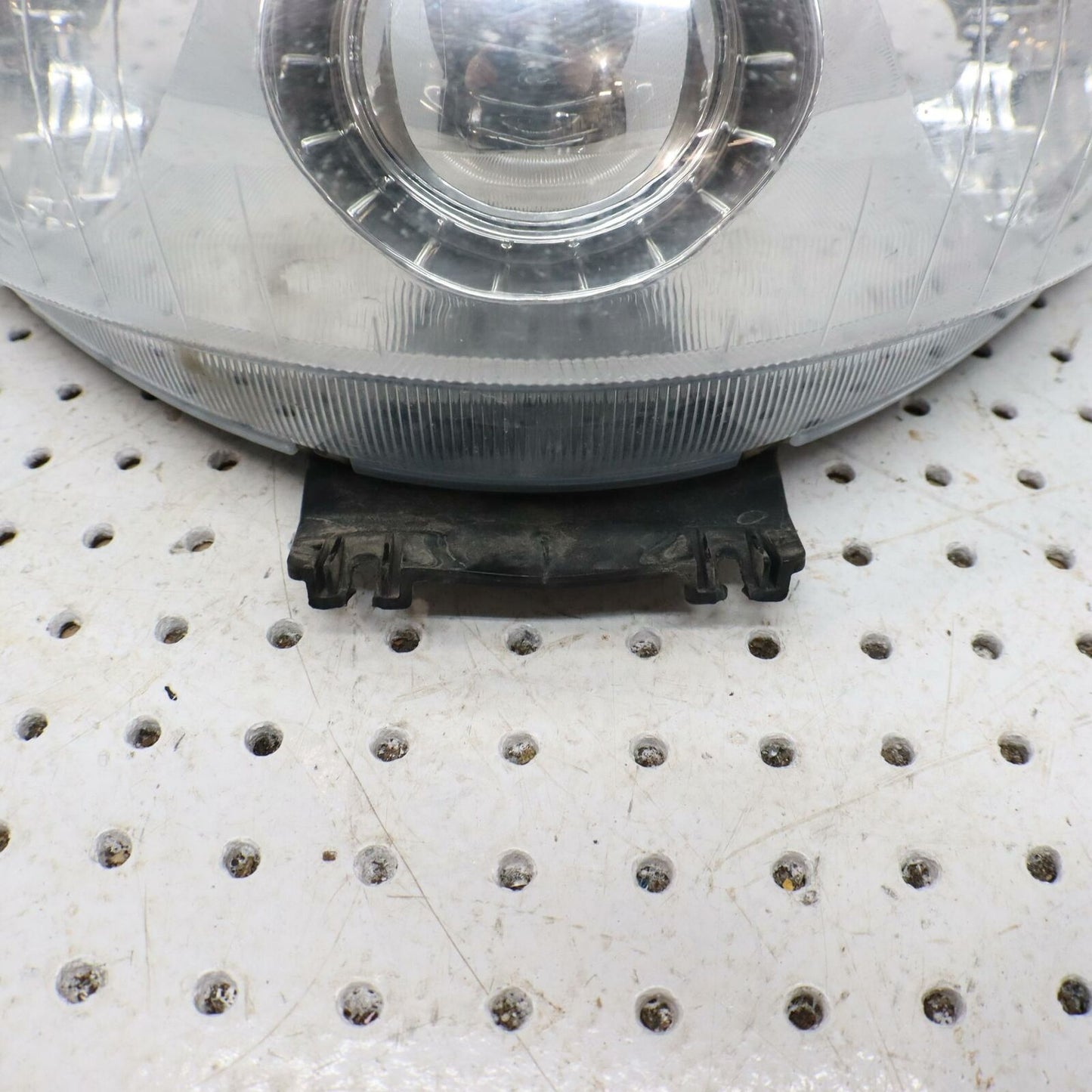 2006 POLARIS RMK 700 FRONT HEAD LIGHT LAMP HEADLIGHT 2410397