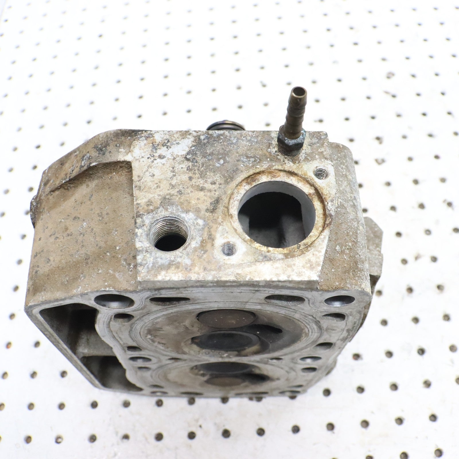 2003 Polaris Sportsman 600 Cylinder Head  1202171; 1202425 CORE 