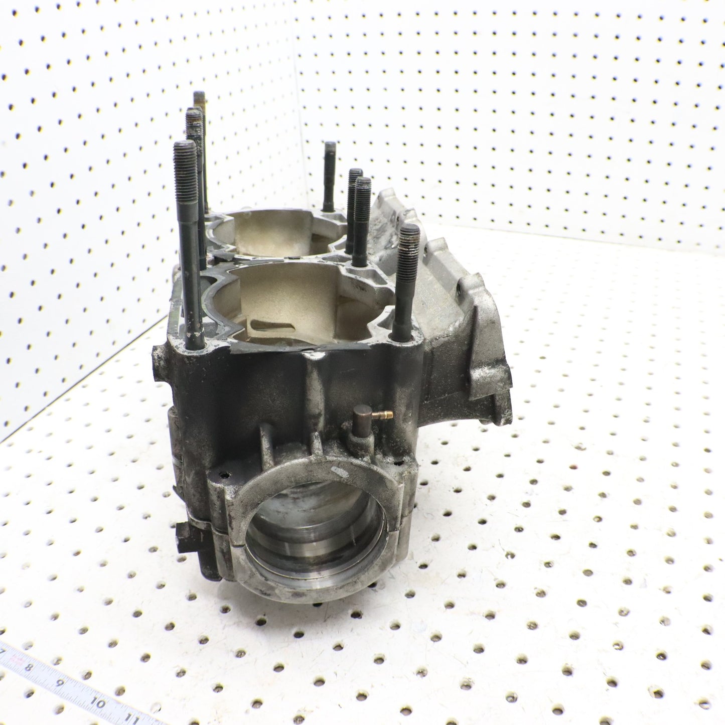 2007 Polaris Iq 600 Crankcase Engine Case Motor Case Crank Case 2203037; 1202738