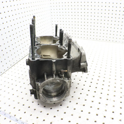 2007 Polaris Iq 600 Crankcase Engine Case Motor Case Crank Case 2203037; 1202738