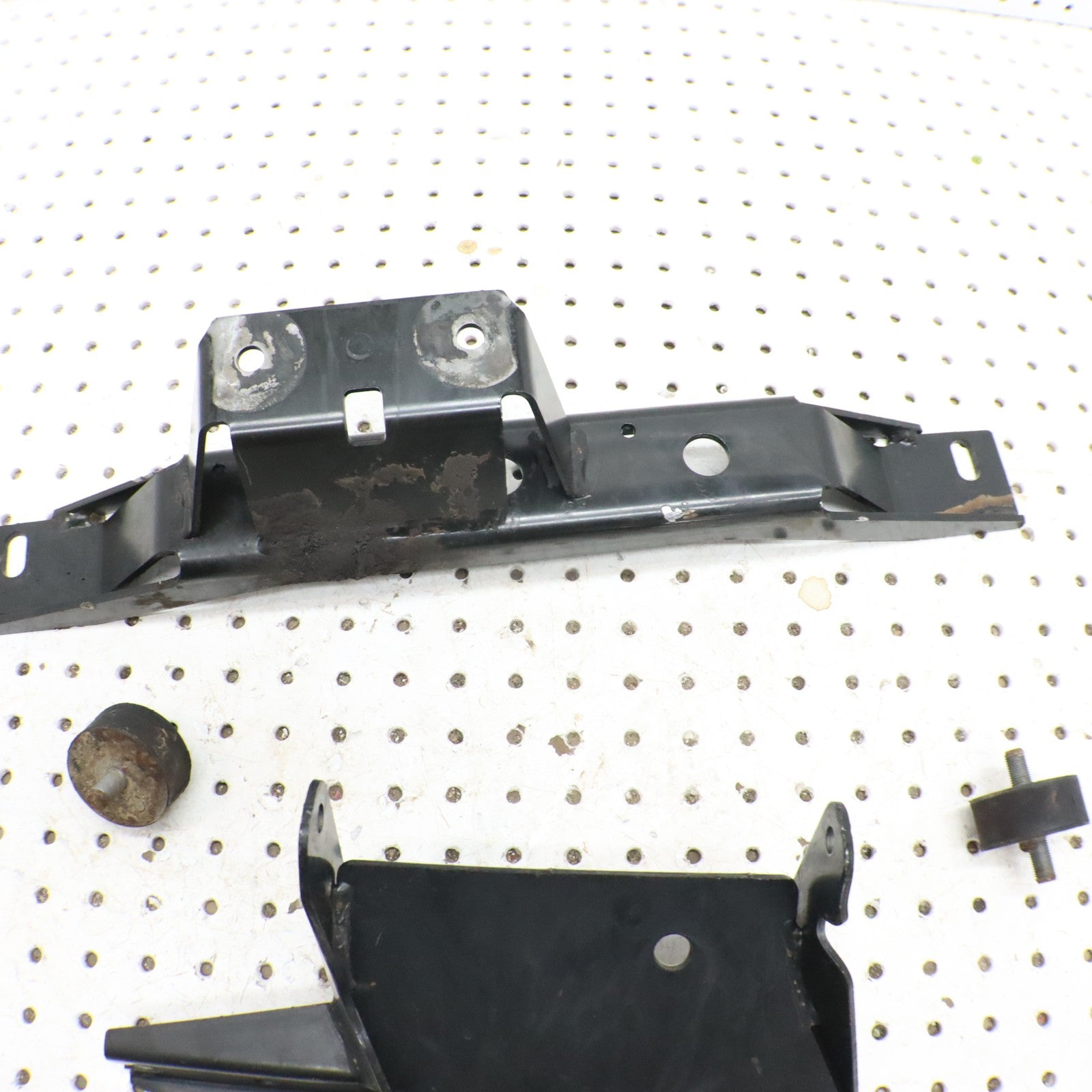 2013 Polaris Ranger 800 Engine Motor Mounts 1017391-329; 1017424-329; 3022076 