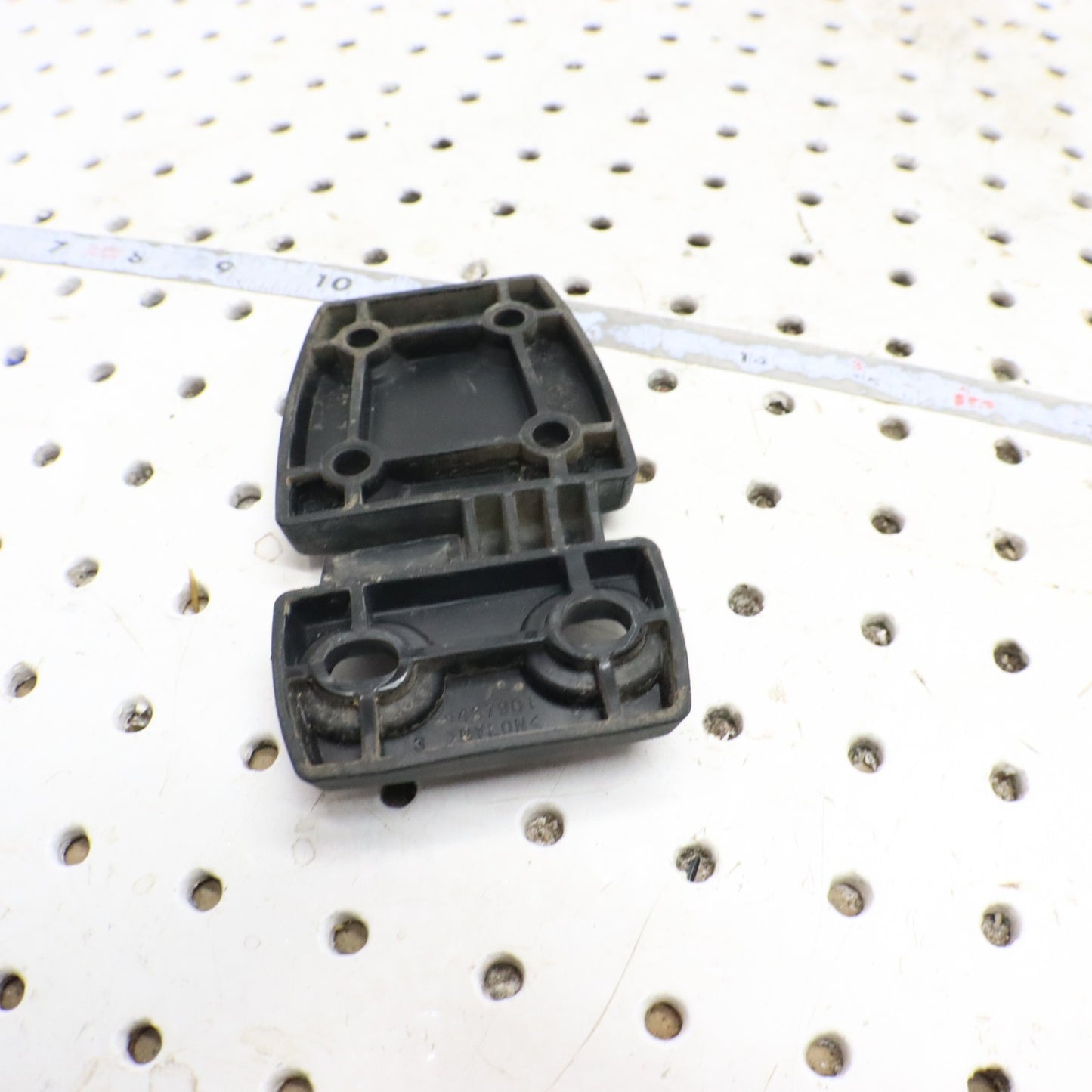 2013 Polaris Ranger 800 Hood Hinge 5437902