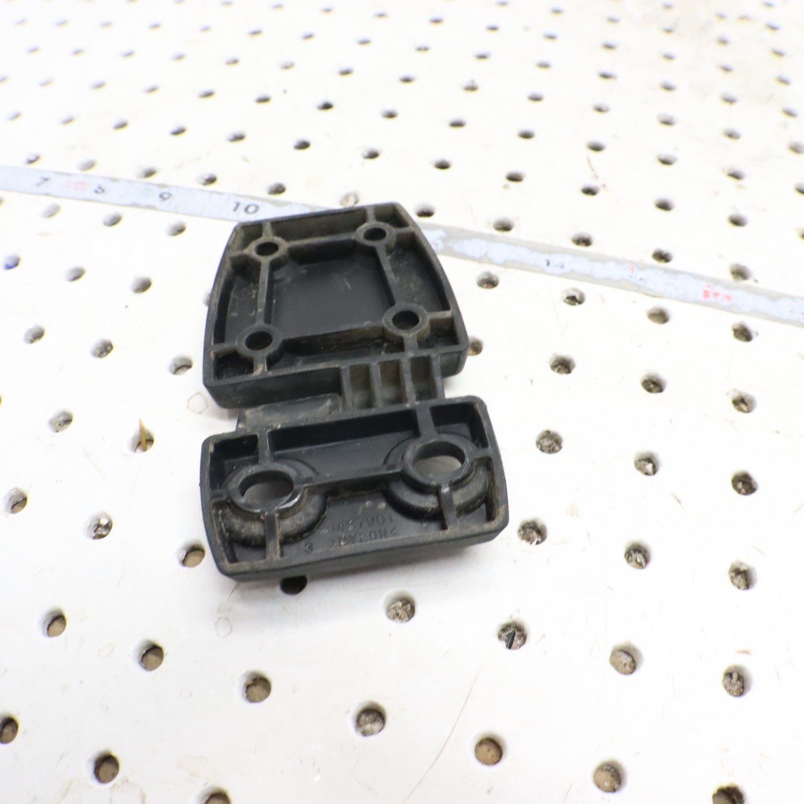 2013 Polaris Ranger 800 Hood Hinge 5437902