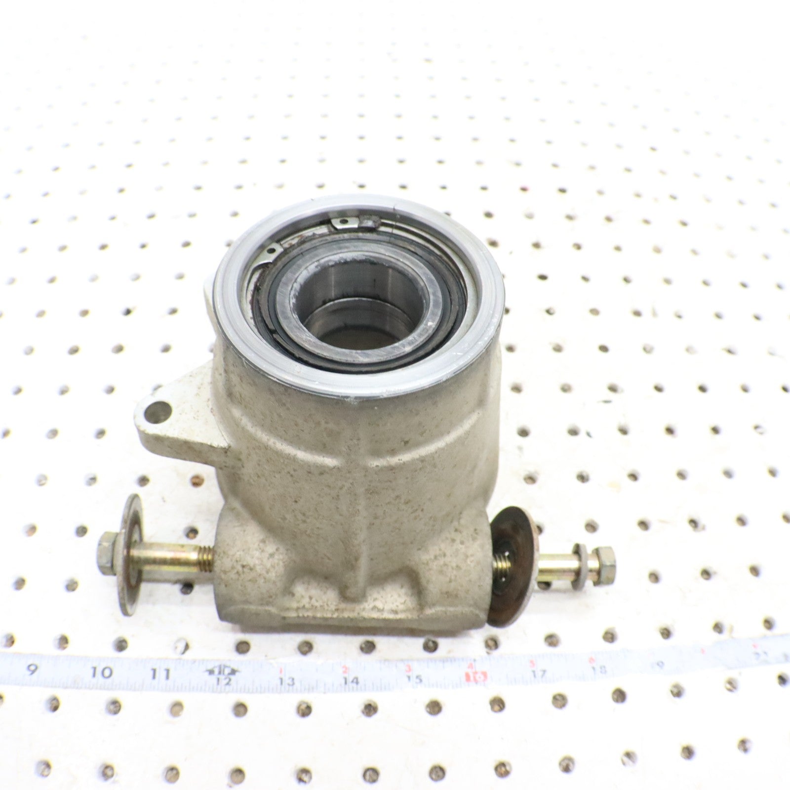 2008 Polaris Sportsman 800 Bearing Carrier Knuckle Rear 5135563
