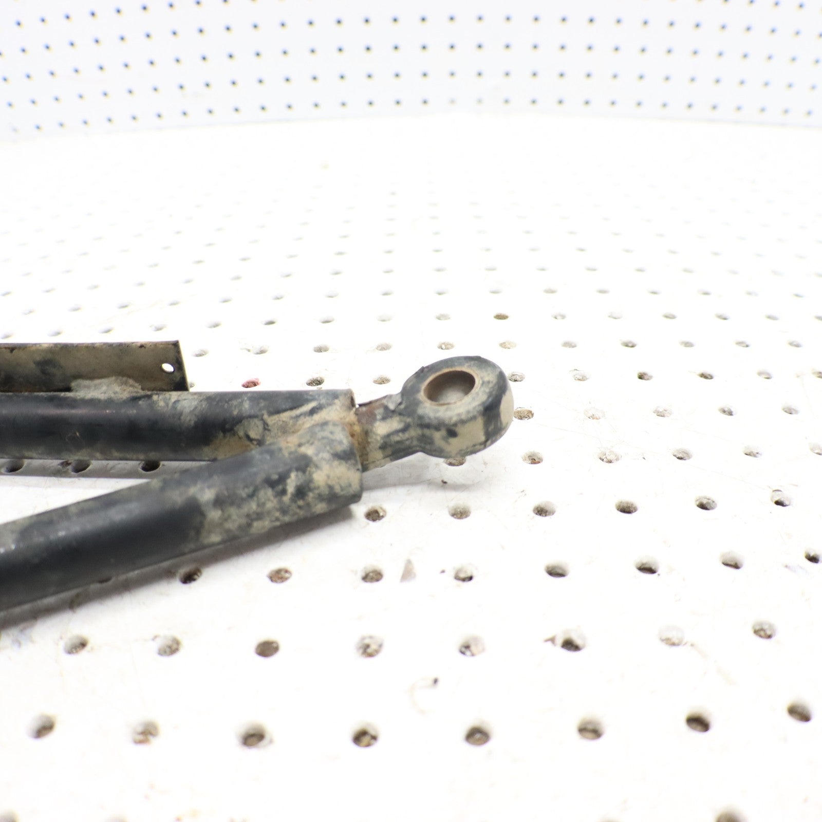 2016 Polaris Sportsman Sp 570 Front Lower Right Control A Arm 1020988-067