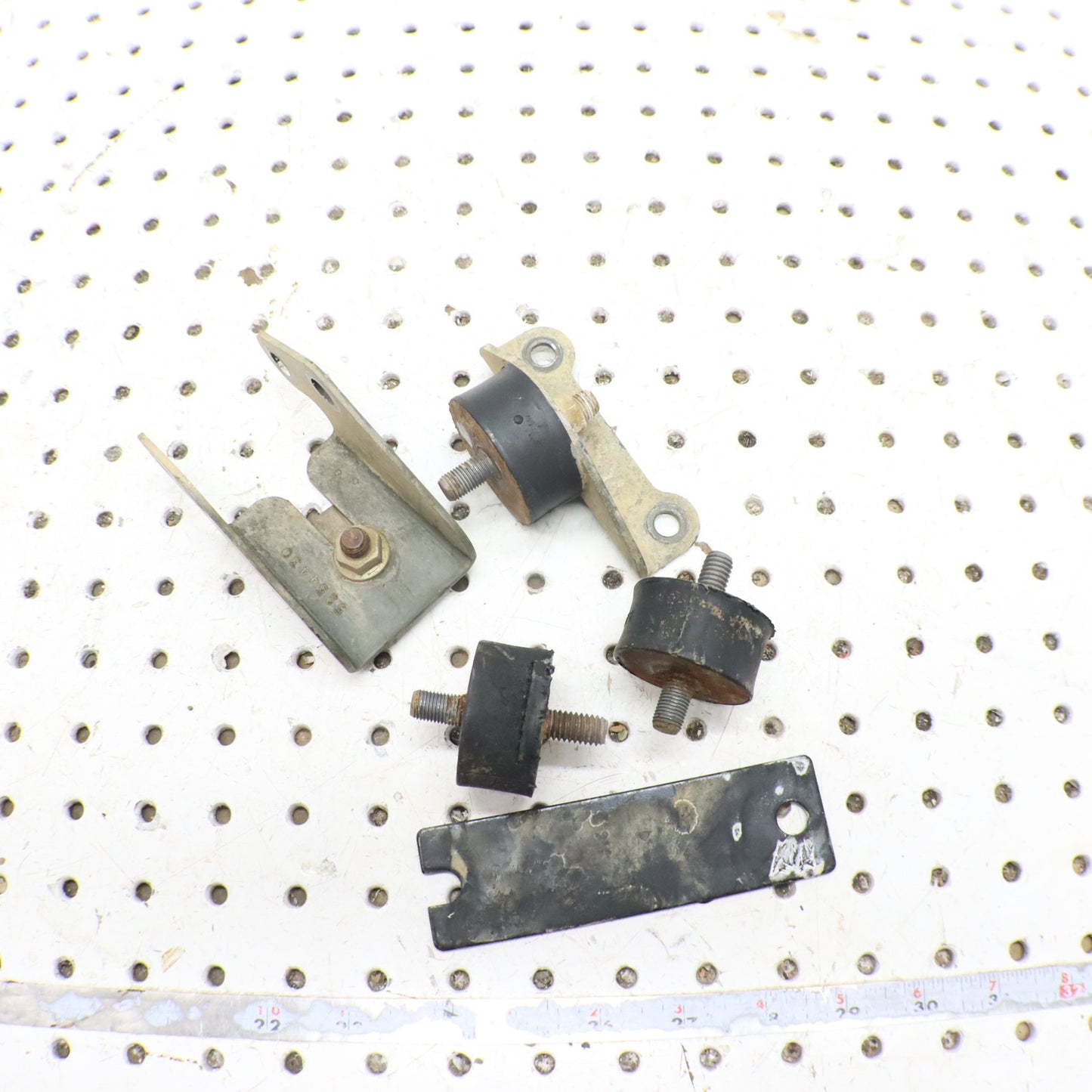 2012 Polaris Sportsman 500 Engine Motor Mounts 5242674; 5254430; 5224658-067