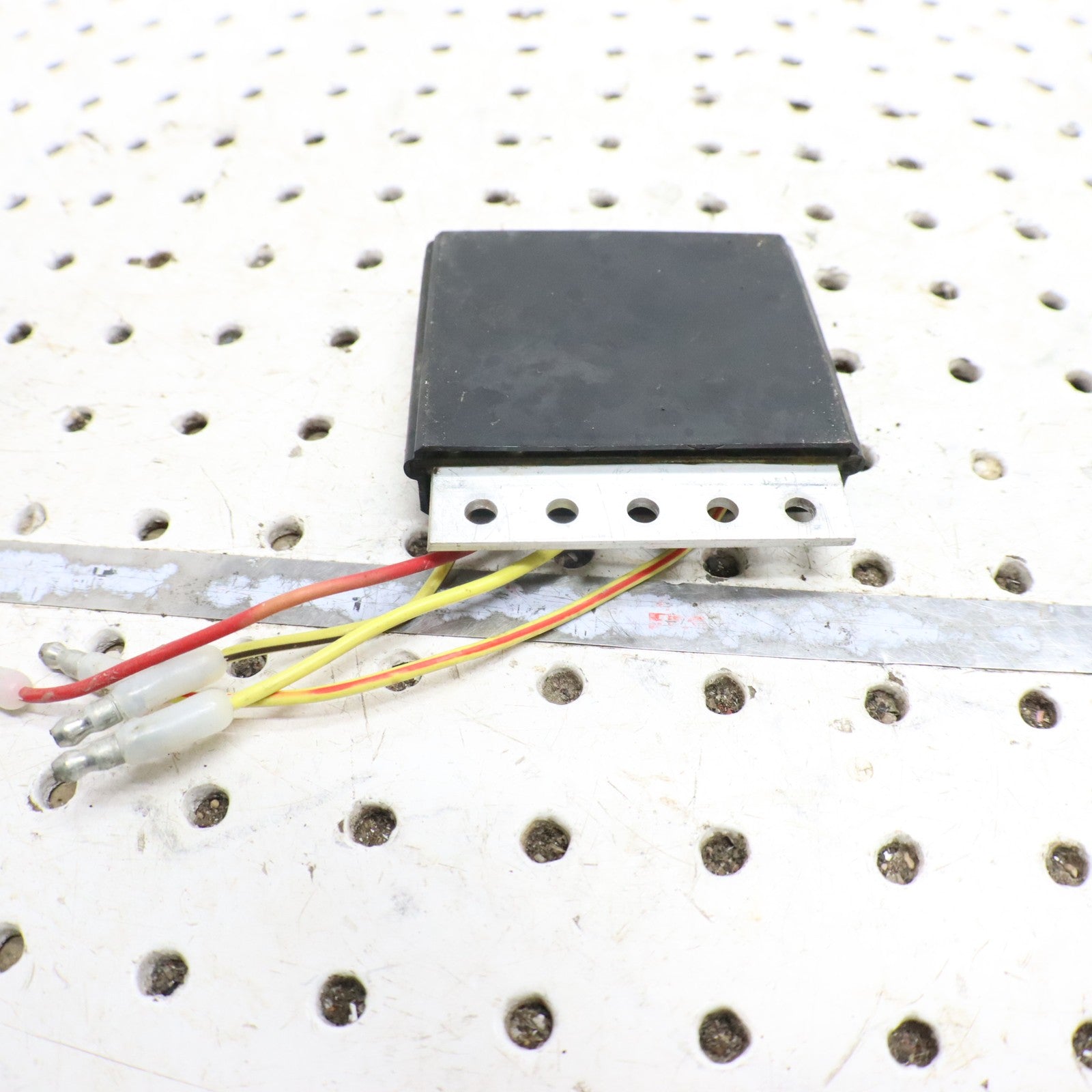 1995 Polaris Xplorer 400 Voltage Regulator 4060113 2205046 LR-35