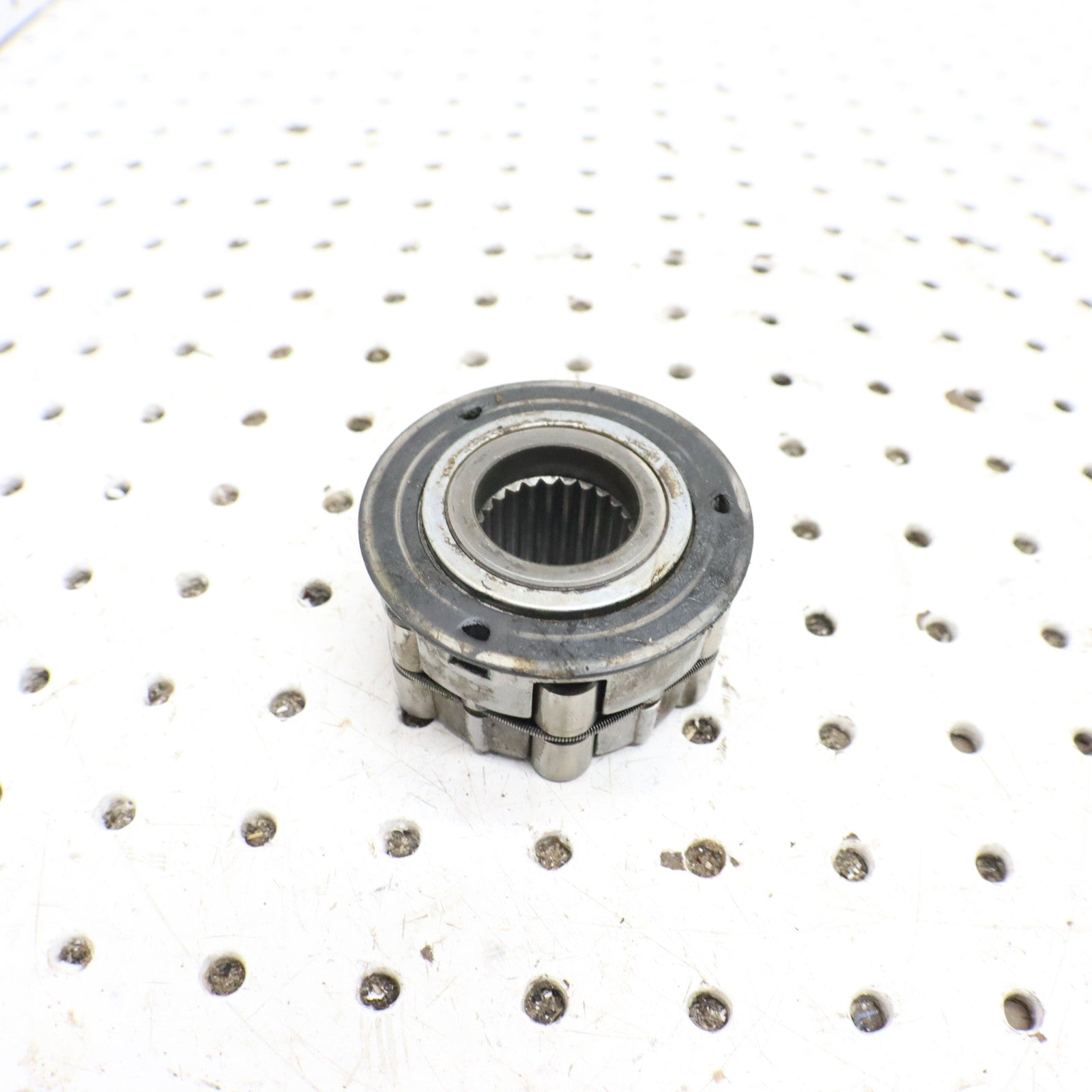 1995 Polaris Xplorer 400 Front Wheel Hub Clutch Hilliard 1520214 1520281