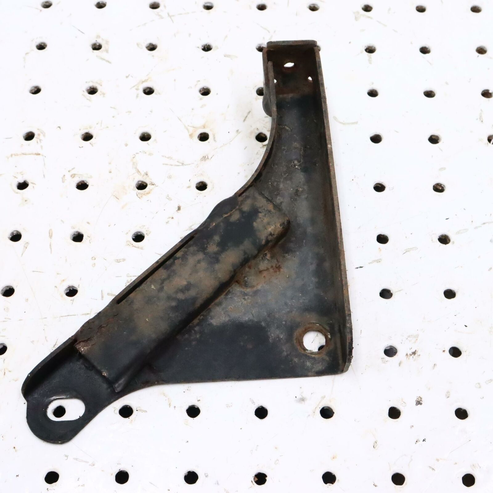 2000 POLARIS SPORTSMAN 500 RIGHT REAR RACK SUPPORT 1040525-067