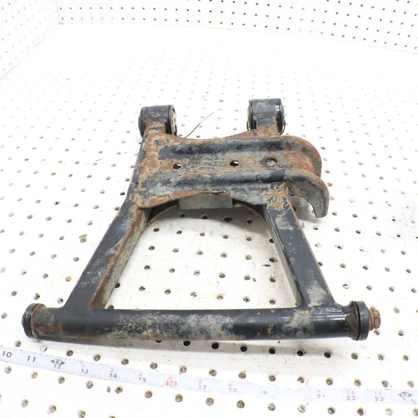 2008 Polaris Sportsman 800 Lower Right Rear Control A Arm 1015889-067