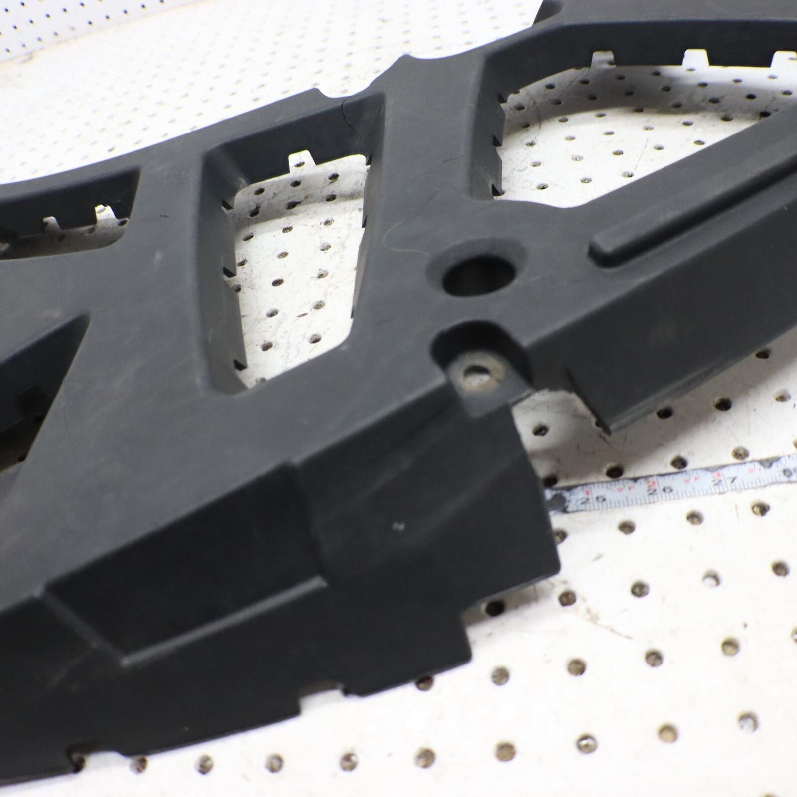 2010 POLARIS SPORTSMAN XP 850 REAR RACK 2633429-070 CRACKED