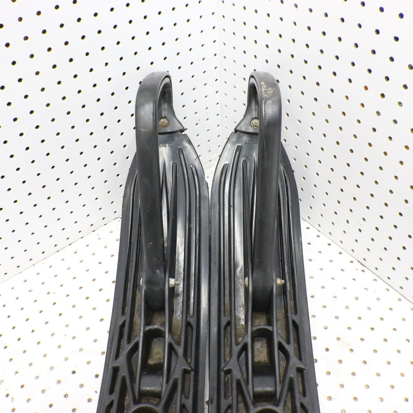 2009 Arctic Cat Crossfire R 8 Skis 2603-599 ; 2603-598 