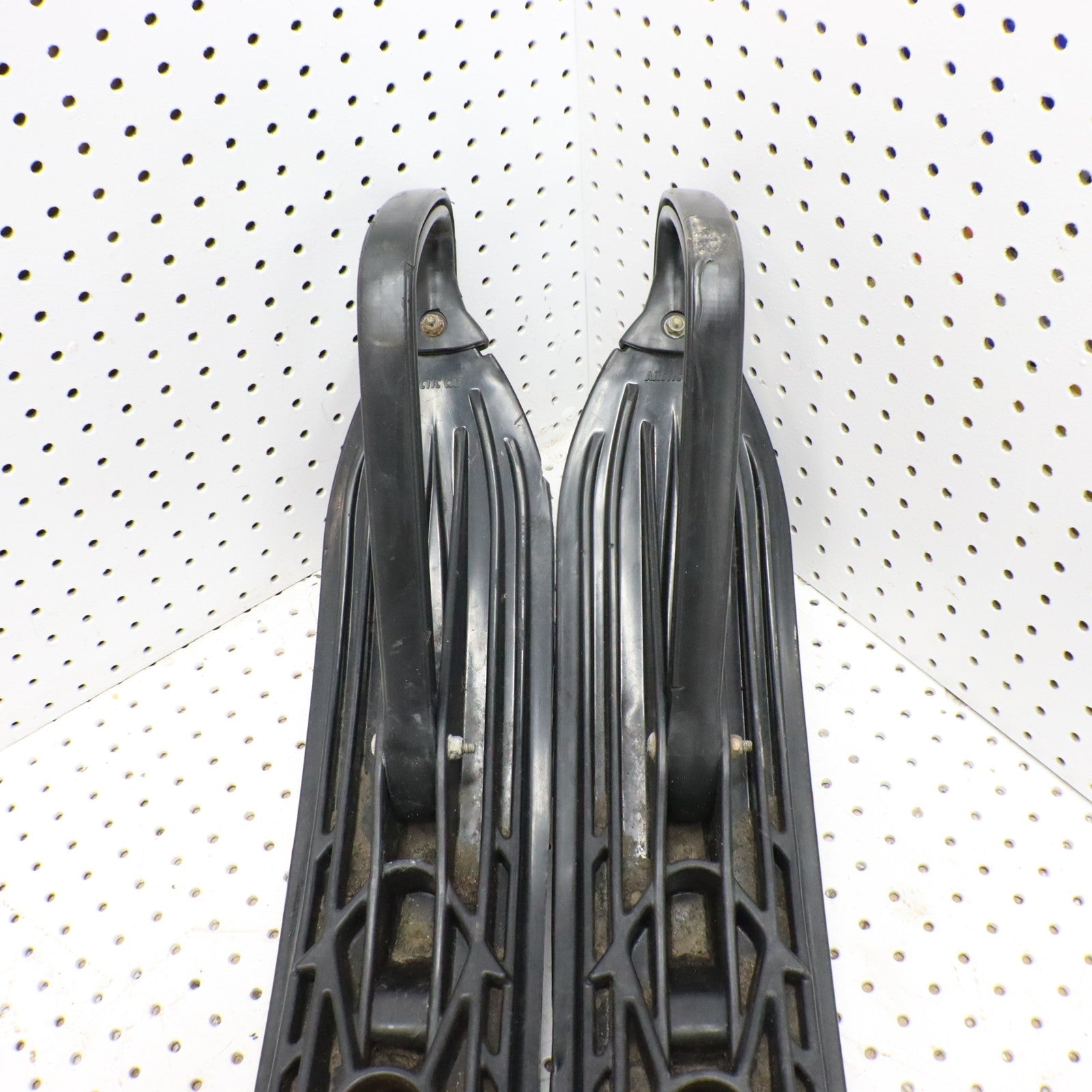 2009 Arctic Cat Crossfire R 8 Skis 2603-599 ; 2603-598 