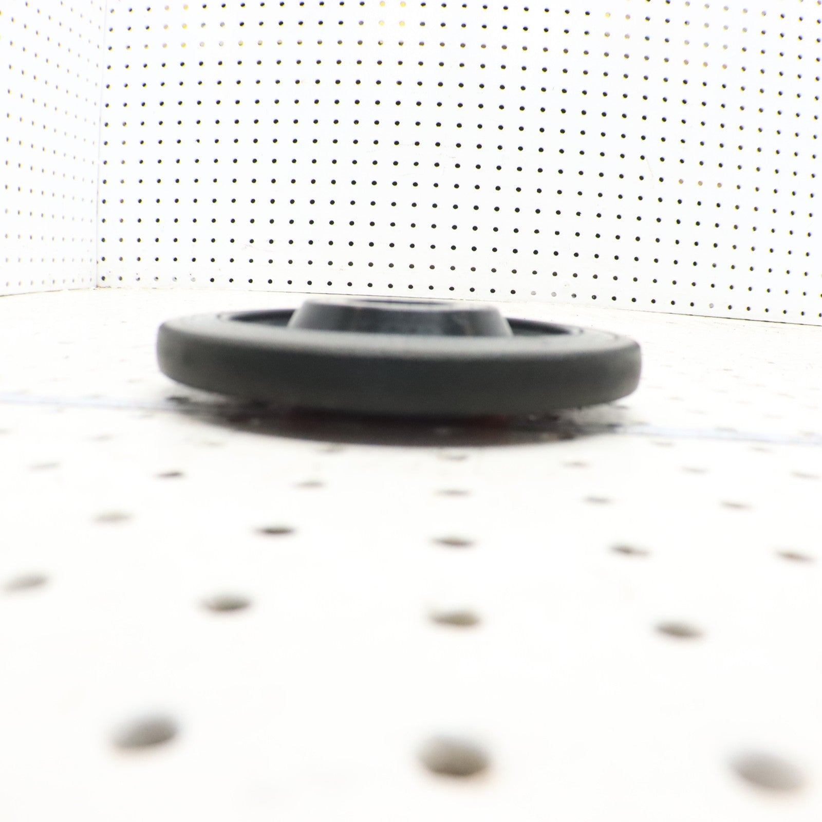 2007 Polaris Iq 600 Idler Wheel Bogie Wheel 5435525-293 5.62"  OD