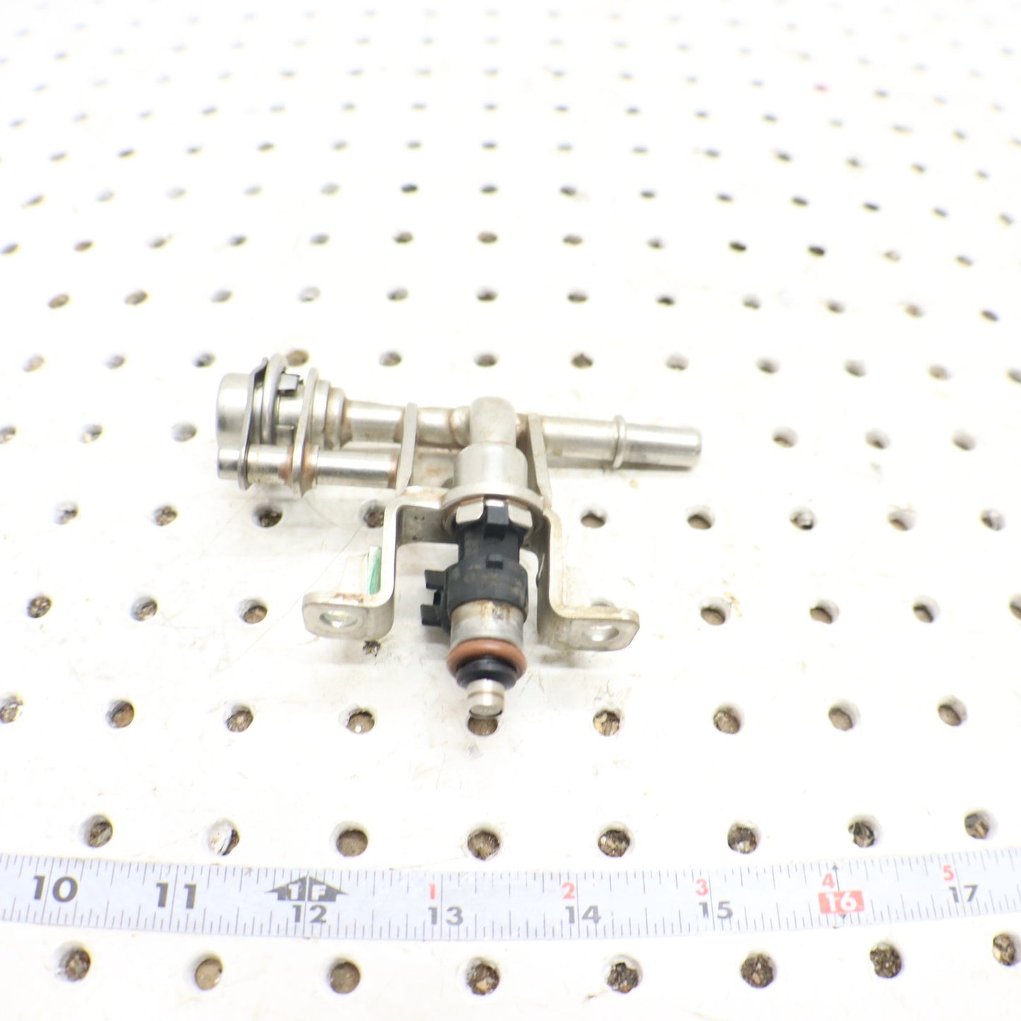 2016 Polaris Sportsman Sp 570 Fuel Injector & RAIL 2521068; 2521403
