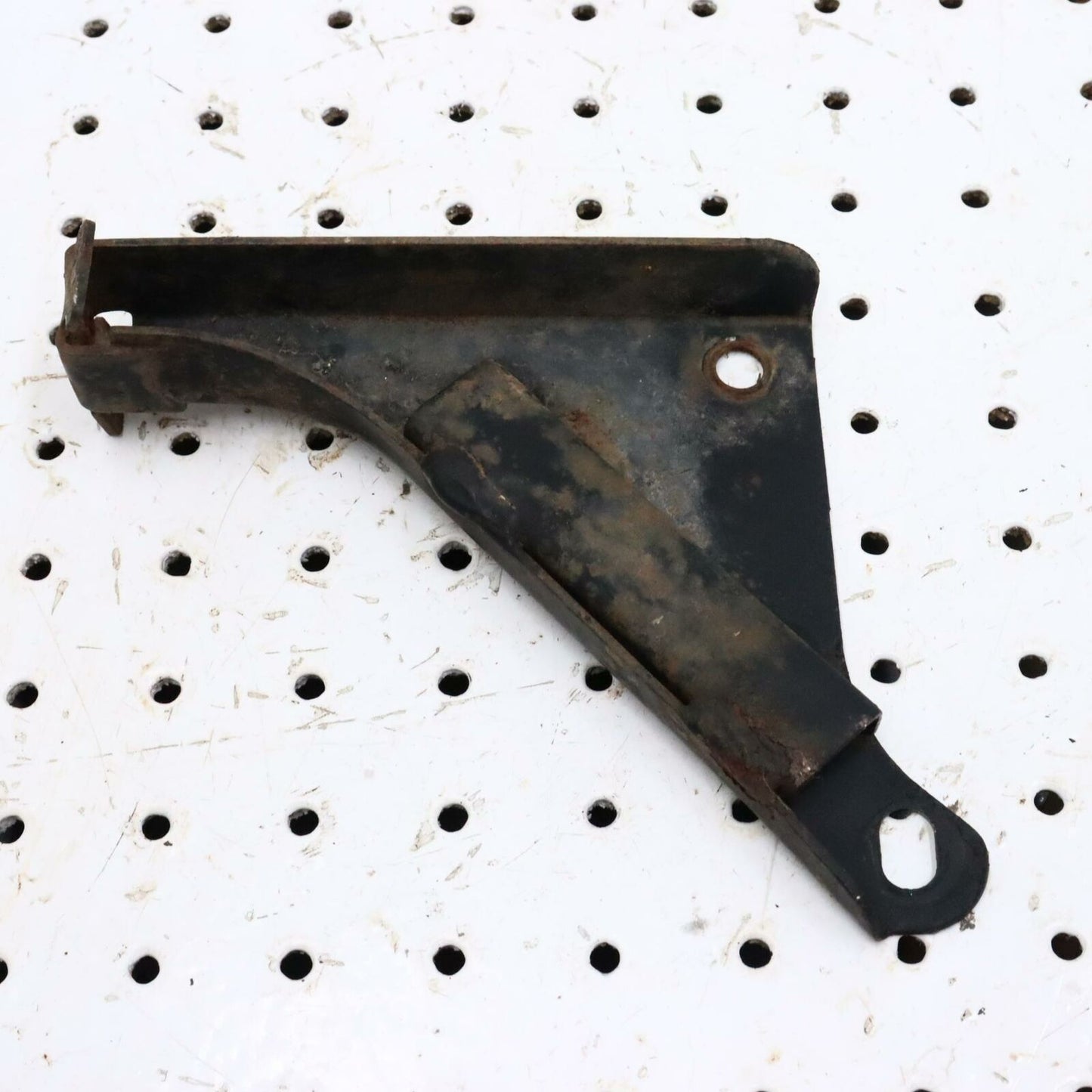 2000 POLARIS SPORTSMAN 500 RIGHT REAR RACK SUPPORT 1040525-067