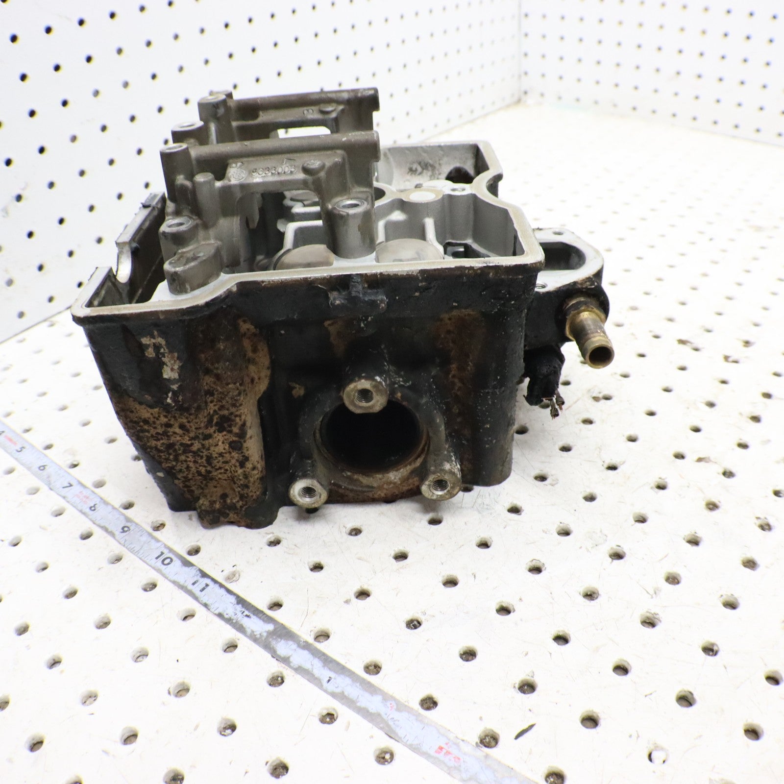 2019 Polaris Sportsman 570 Cylinder Head  3023441 2206221 CORE