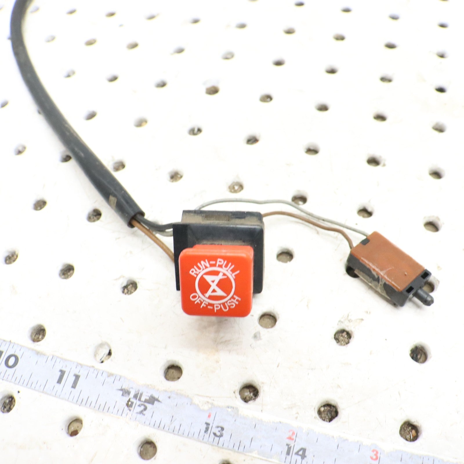 2007 Polaris Iq 600 Aux Shut Off Switch, Kill Switch 4011540; 4013382