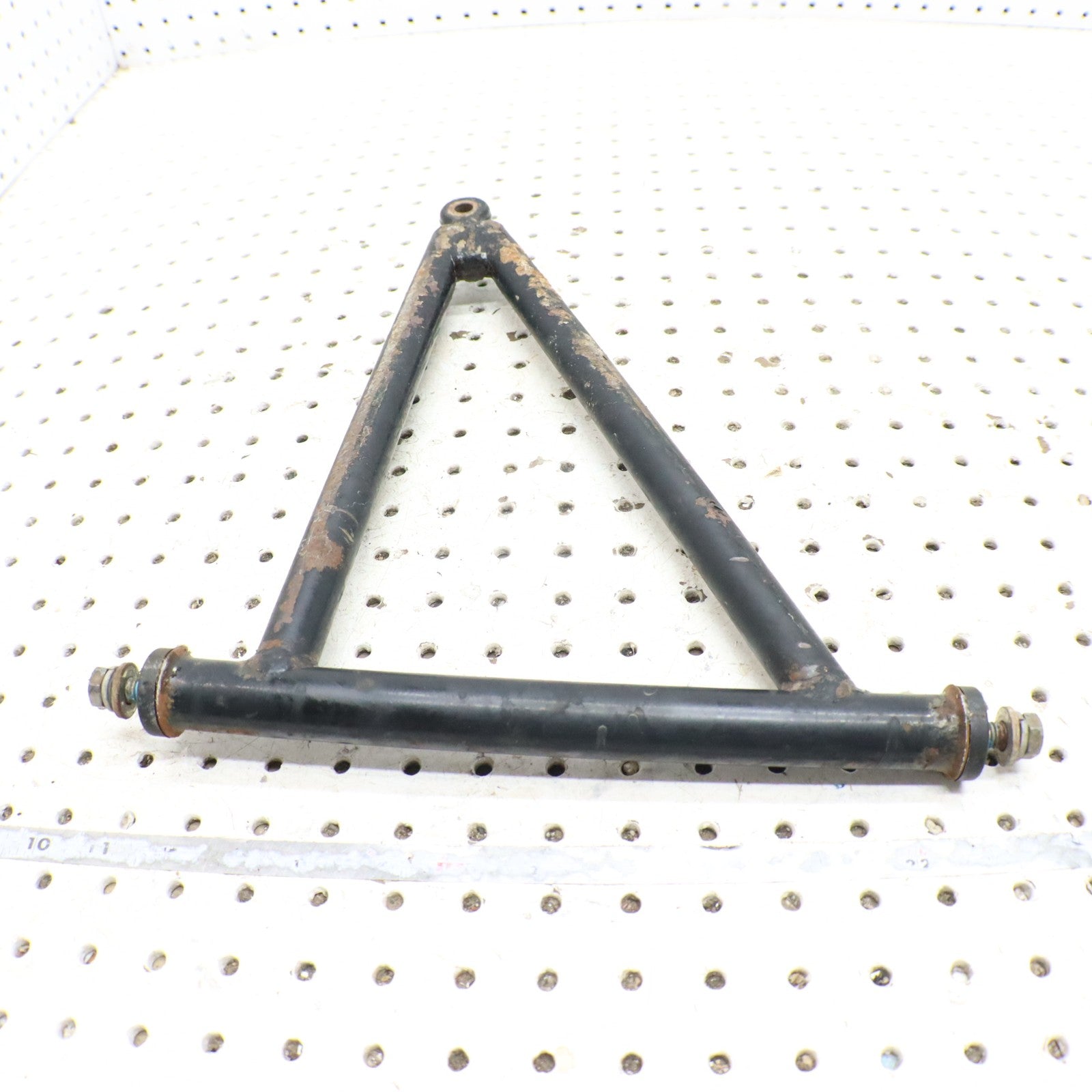 2004 Polaris Sportsman 500 Front Lower Left Control A Arm 2202274; 1541740