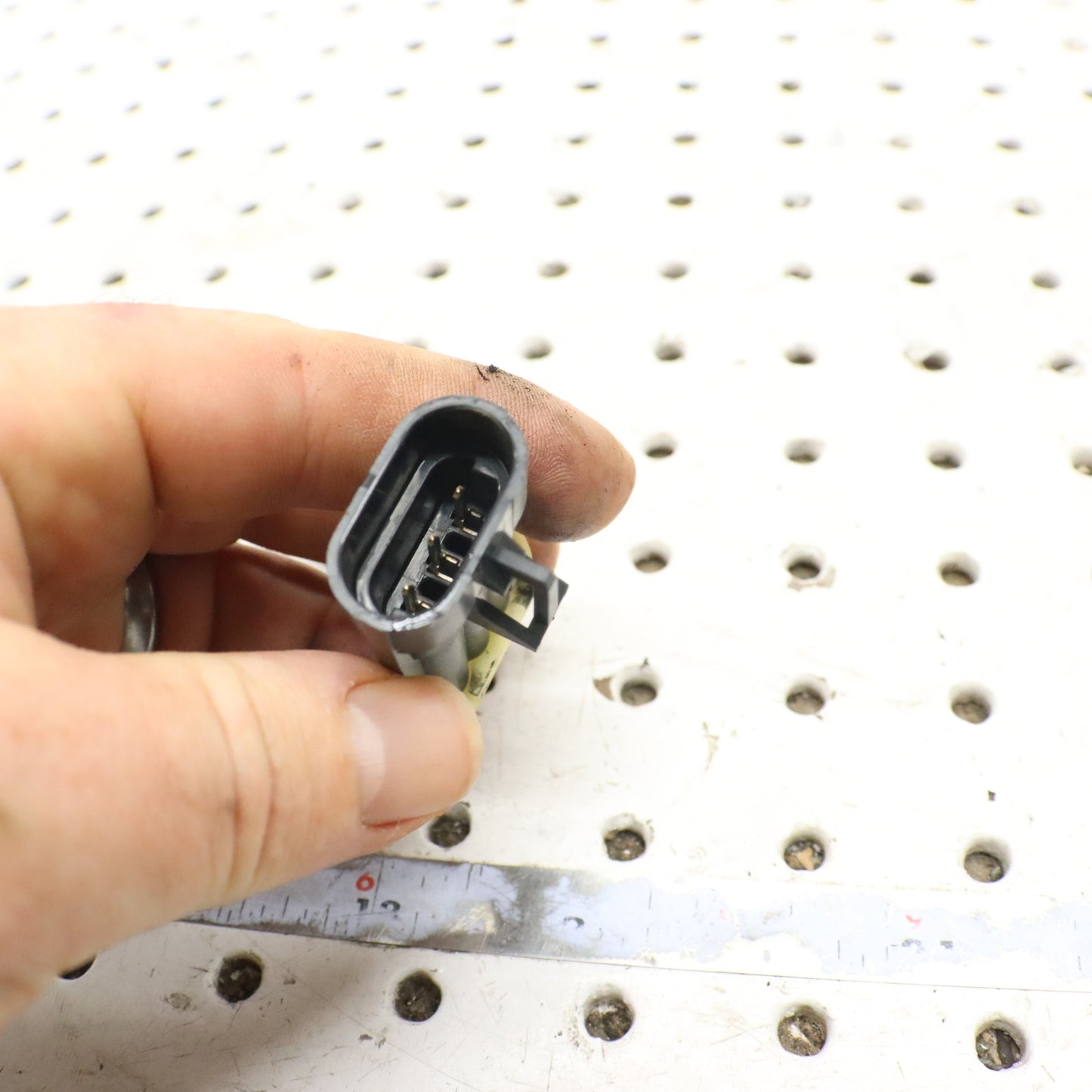 2007 Polaris Iq 600 Speed Sensor Speedometer Sensor 2410376