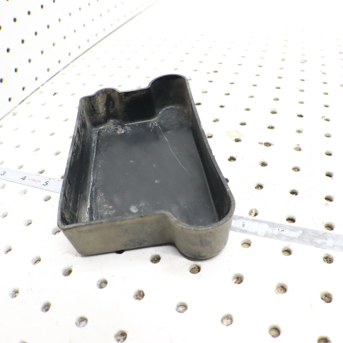 2017 Polaris Sportsman 450 BATTERY COVER 5431769