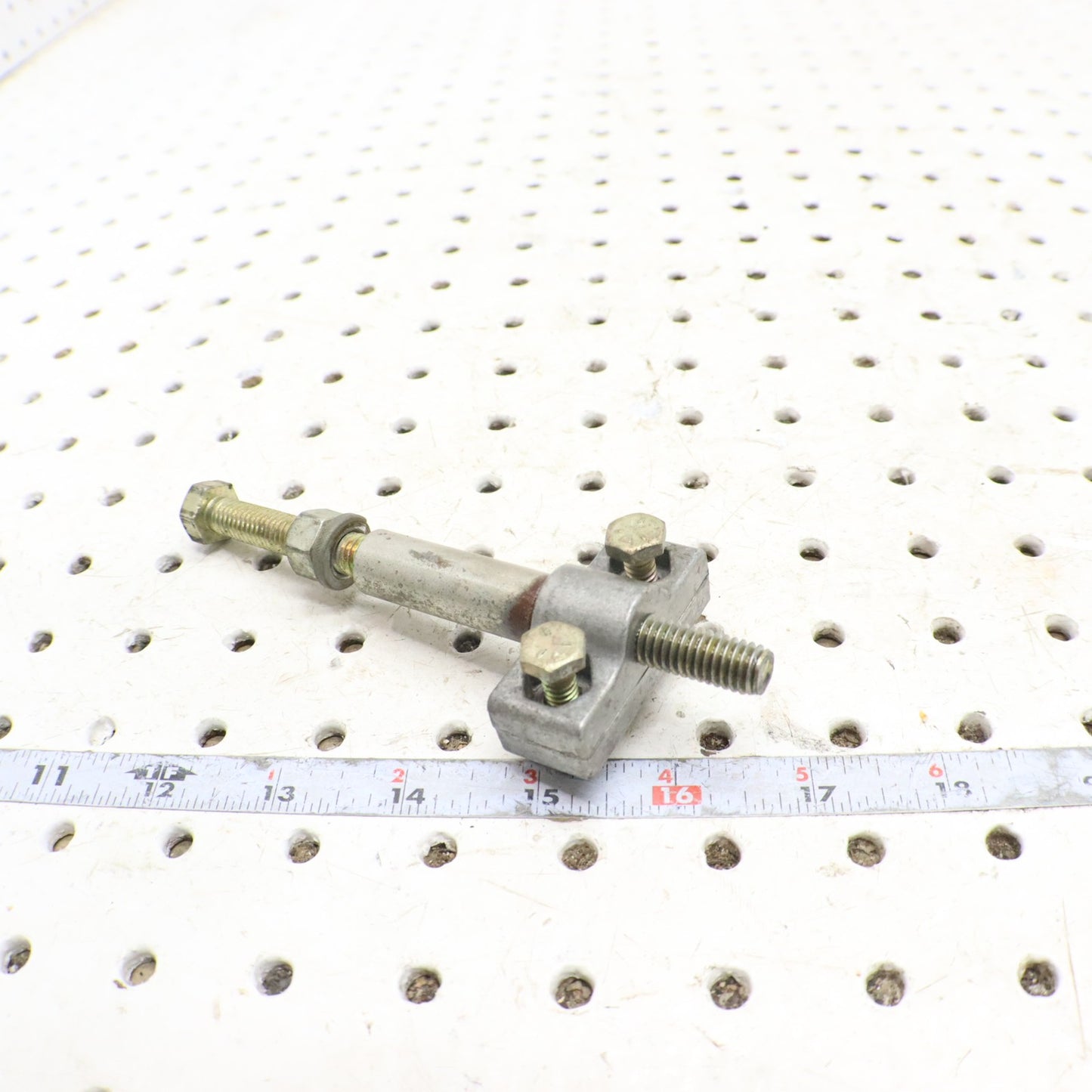 2009 Arctic Cat Crossfire R 8 Track Tension Adjuster Bock 0704-352; 2604-890 