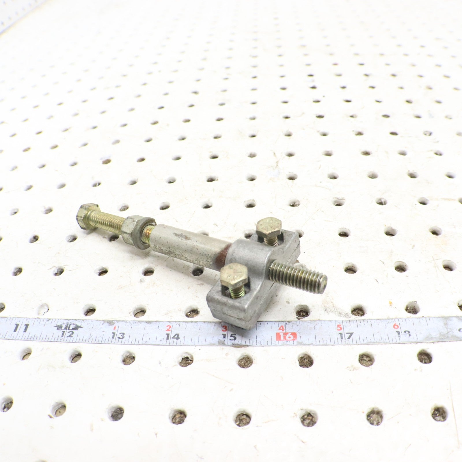 2009 Arctic Cat Crossfire R 8 Track Tension Adjuster Bock 0704-352; 2604-890 