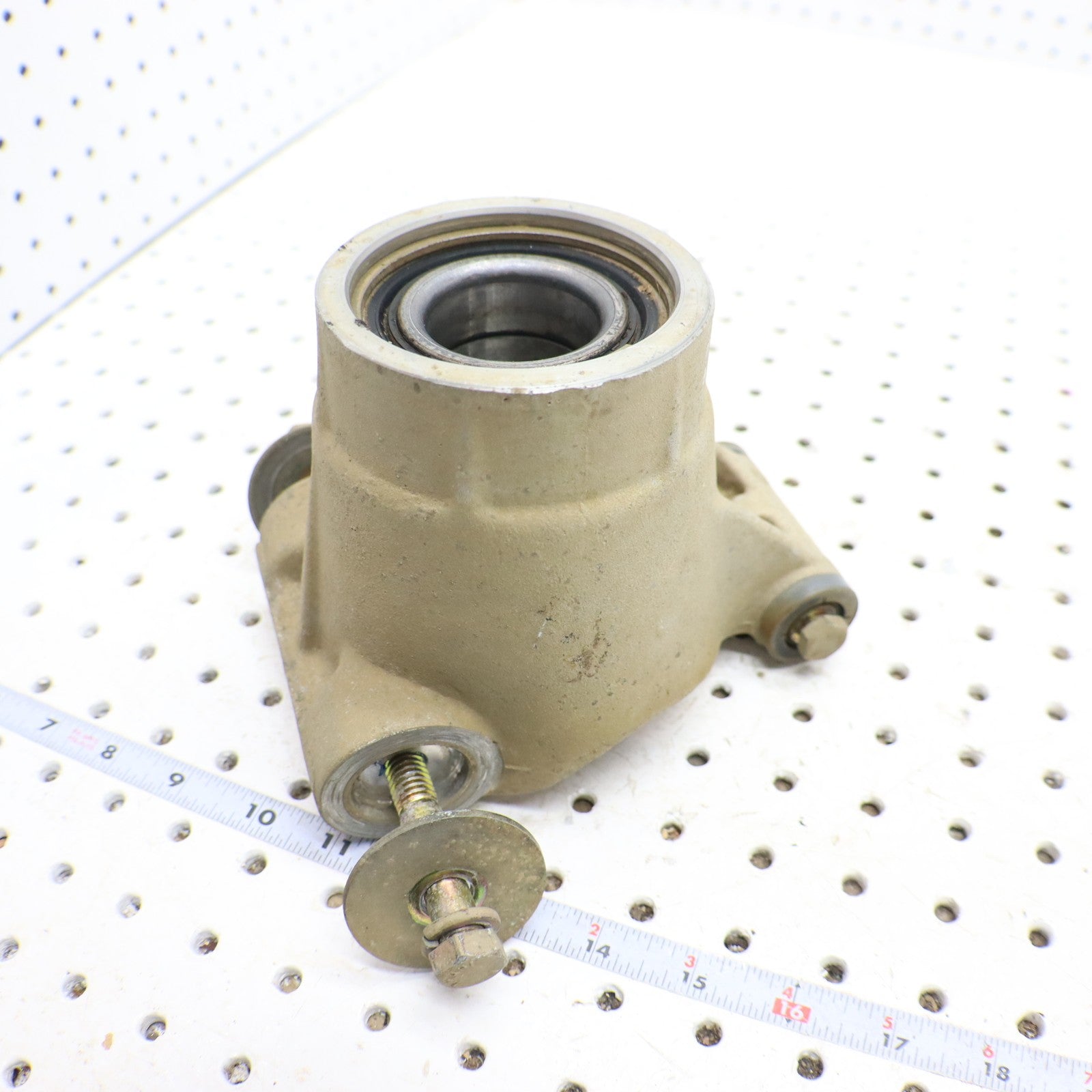 2016 Polaris Sportsman Sp 570 Bearing Carrier Knuckle Rear 5135563