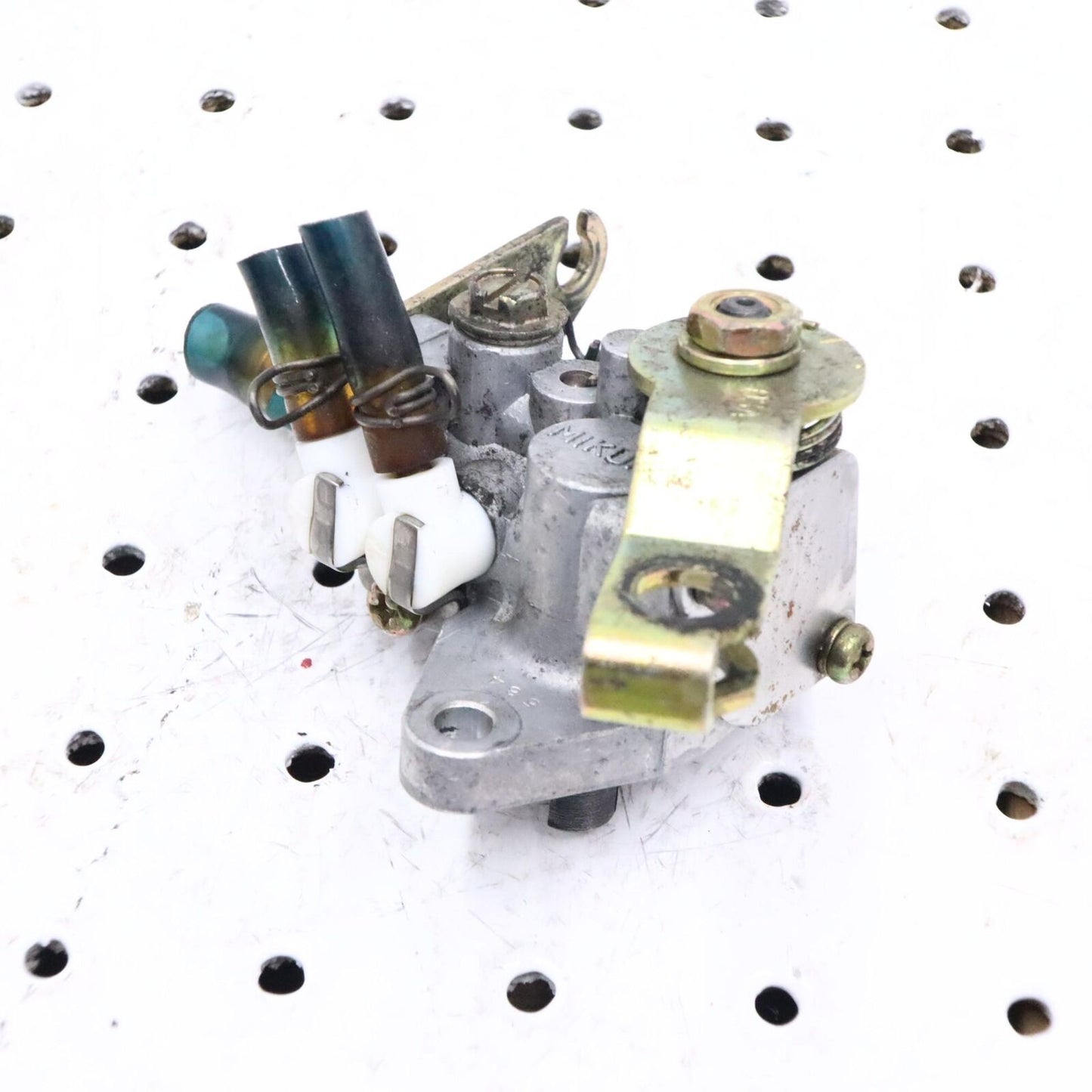 2006 POLARIS FUSION 700 OIL PUMP 2520463 