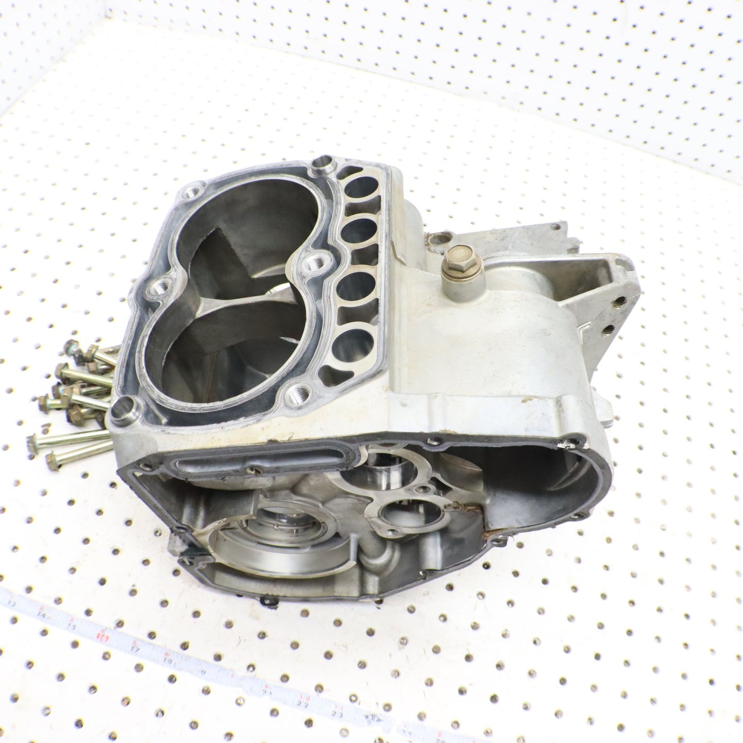 2008 Polaris Sportsman 800 Crankcase Engine Case 2203300