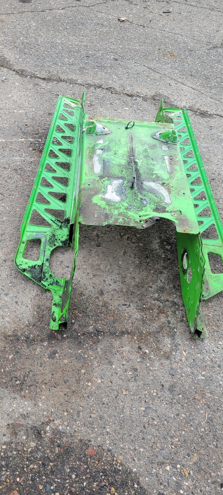 2016 Arctic Cat M8000 Tunnel Chassis Frame FRONT 2707-345