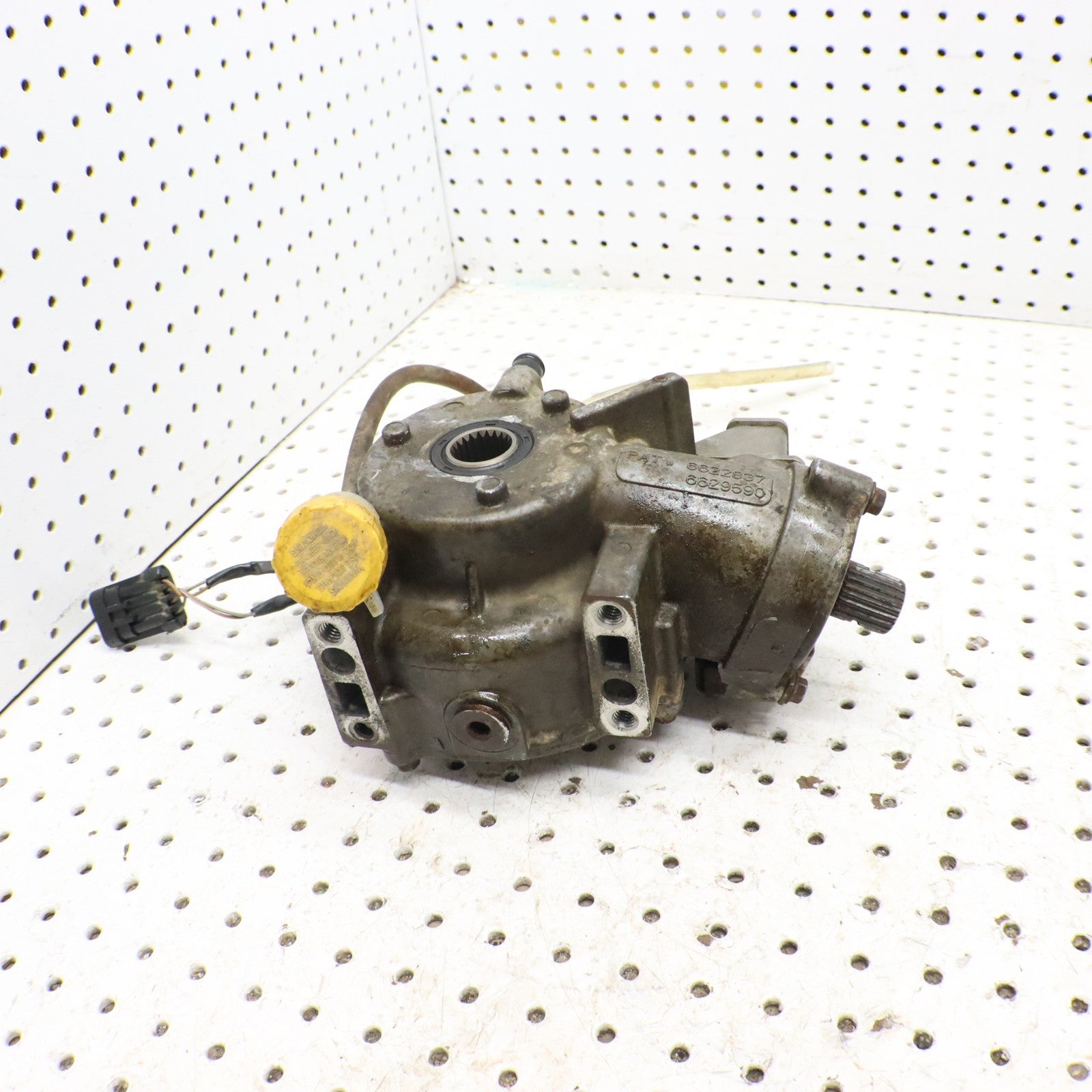 2009 Polaris Sportsman 800 Front Gearcase Differential 1332568 1332909