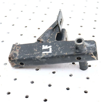 2000 POLARIS SPORTSMAN 500 FRONT LEFT RACK SUPPORT 1013210-067; 1040554-067