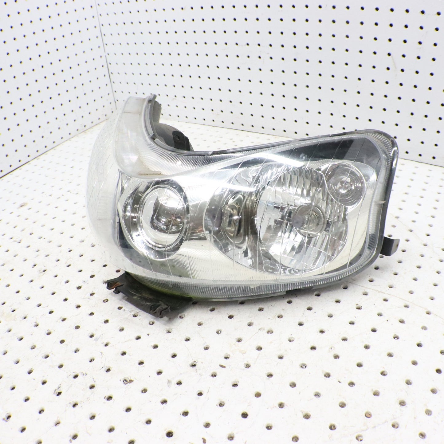 2007 Polaris Iq 600 Head Light Headlight 2410397