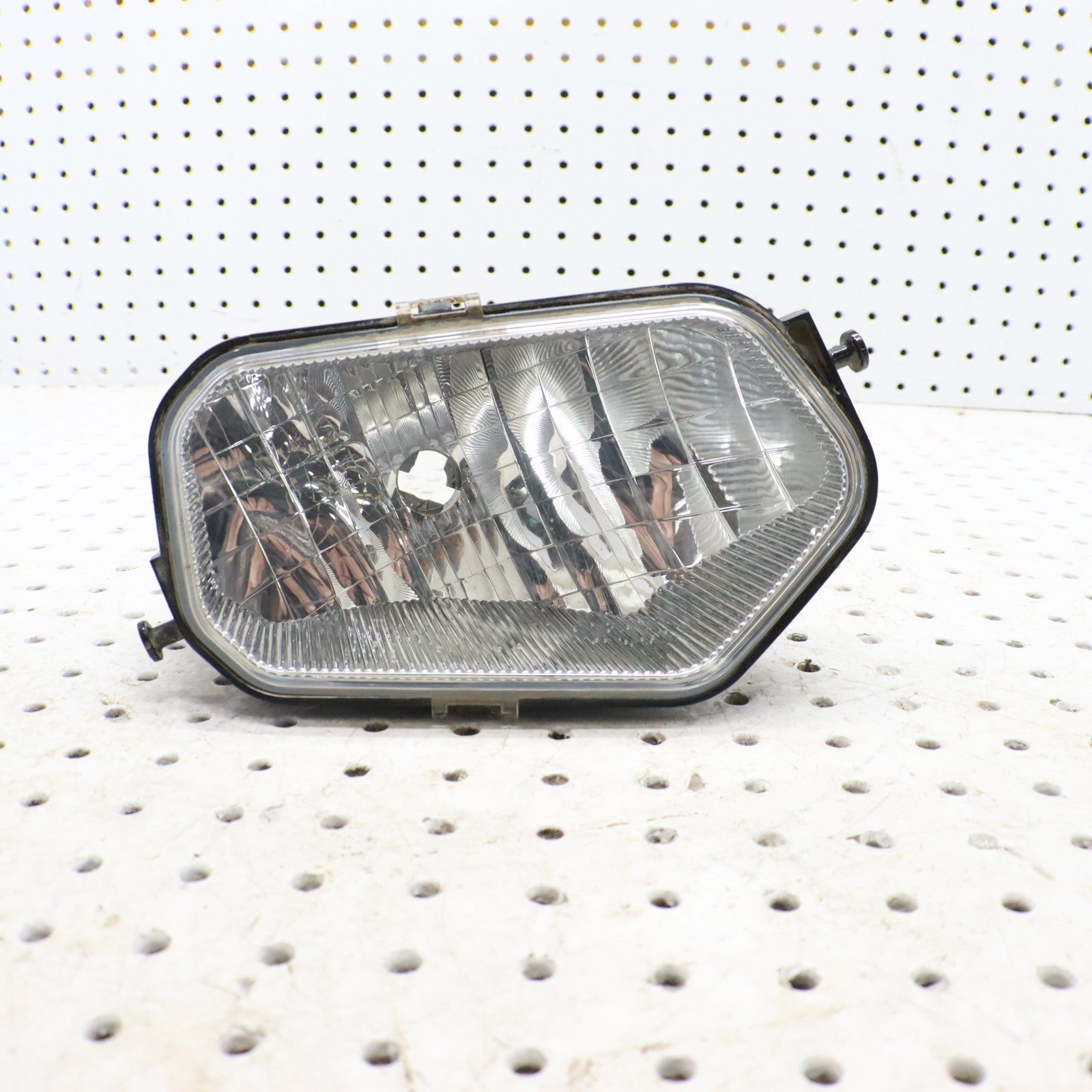 2015 Polaris Sportsman 570 Headlight Head Light Bumper RIGHT 2410616; 5856080