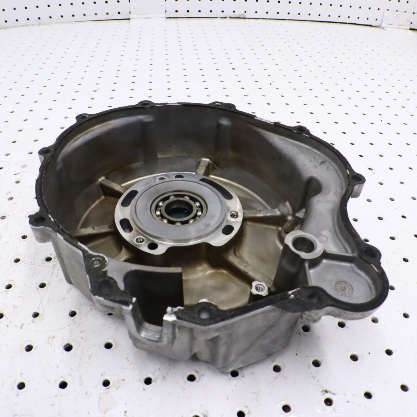 2013 POLARIS SPORTSMAN 550 ENGINE MOTOR STATOR GENERATOR CASE COVER 3090160