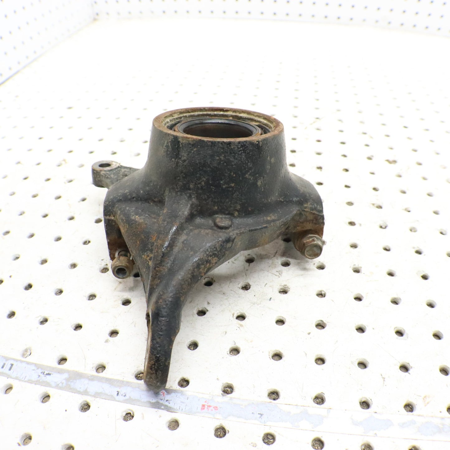 2013 Polaris Ranger 800 RIGHT Steering Knuckle 5136949