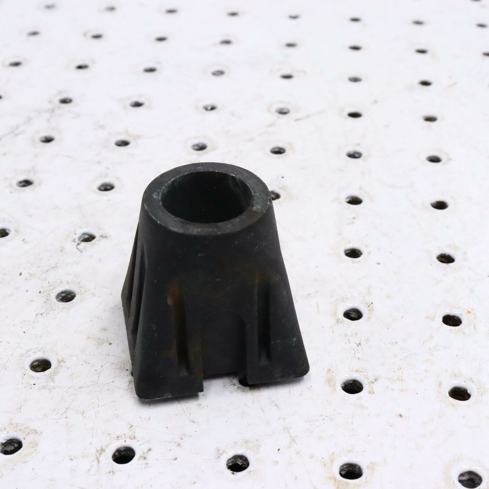 2007 POLARIS IQ 600 IDLER SPACER 5432535