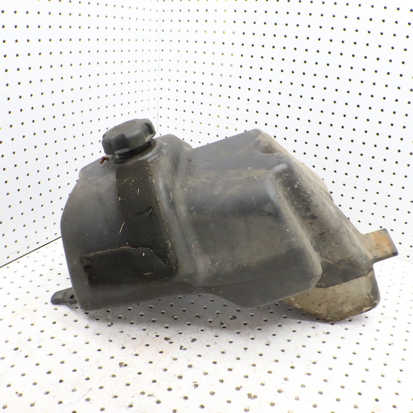 2003 Polaris Sportsman 600 Fuel Tank Gas Tank 2520203 2520363