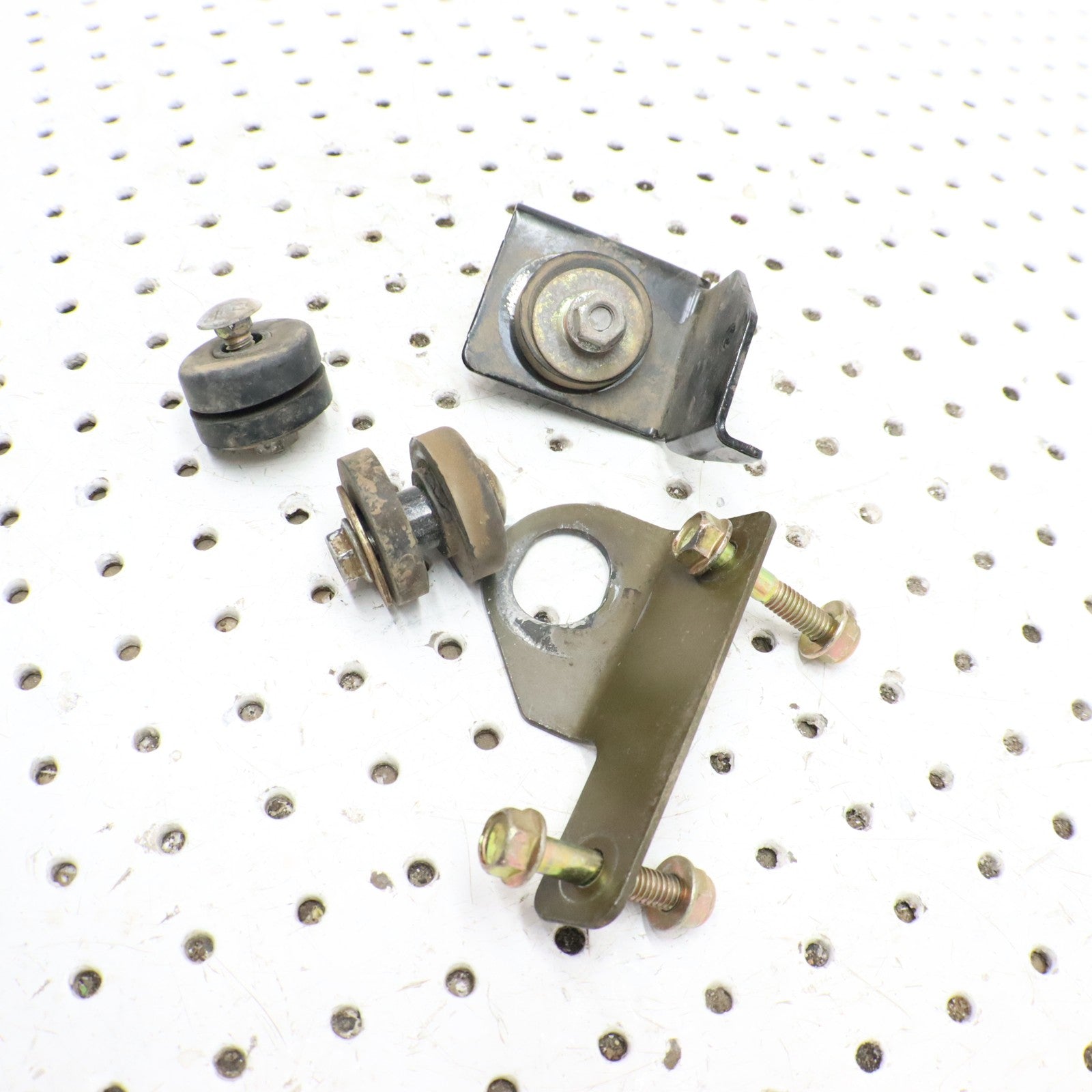 2024 Polaris Sportsman 570 Efi Eps Exhaust Mount Rubber Damper 5241663 5269882 