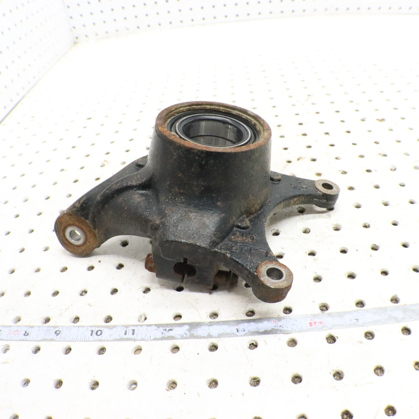 2013 Polaris Ranger 800 Steering Knuckle LEFT 5136948