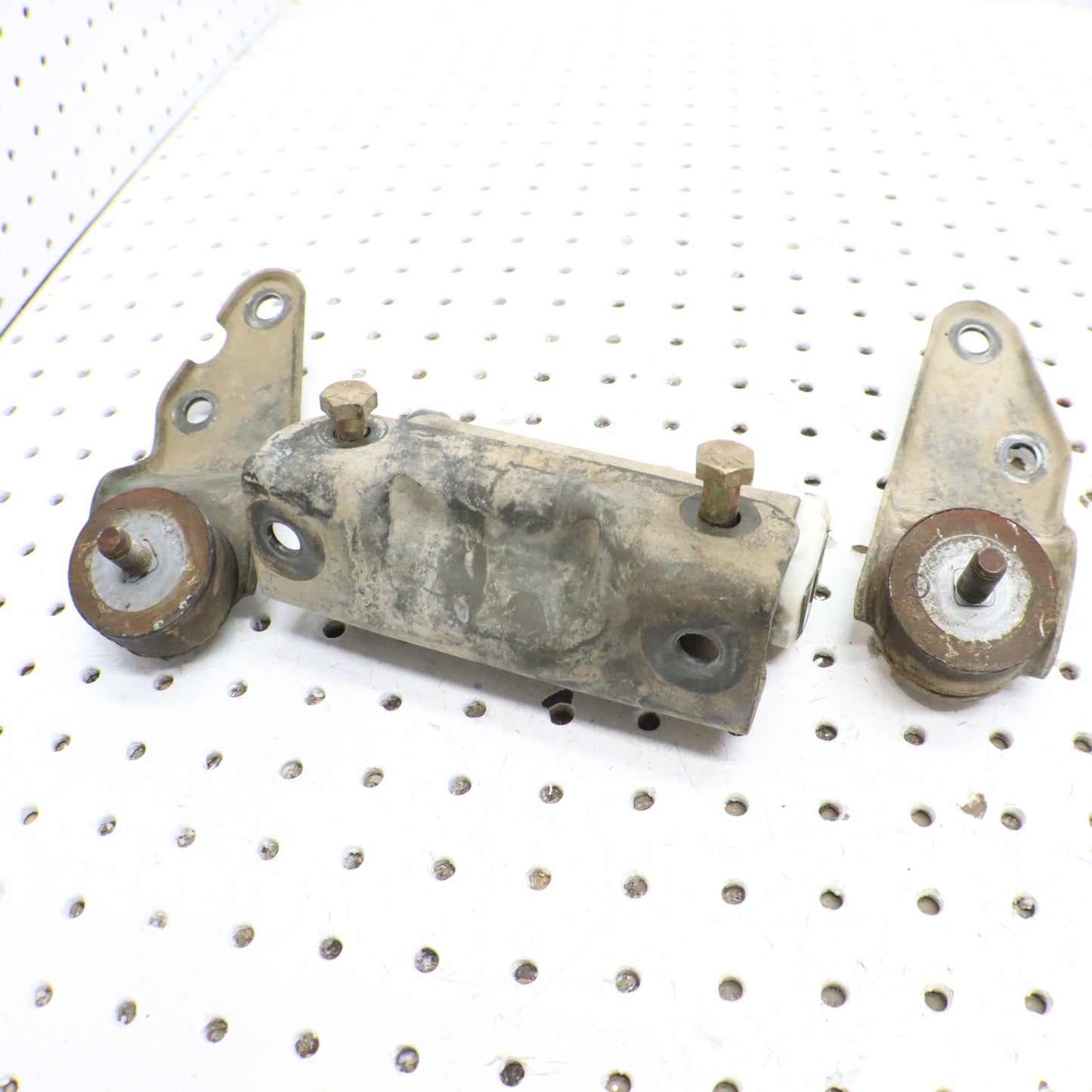 2016 Polaris Sportsman 570 Engine Motor Mounts 5633144 5634600 5259038 5259039